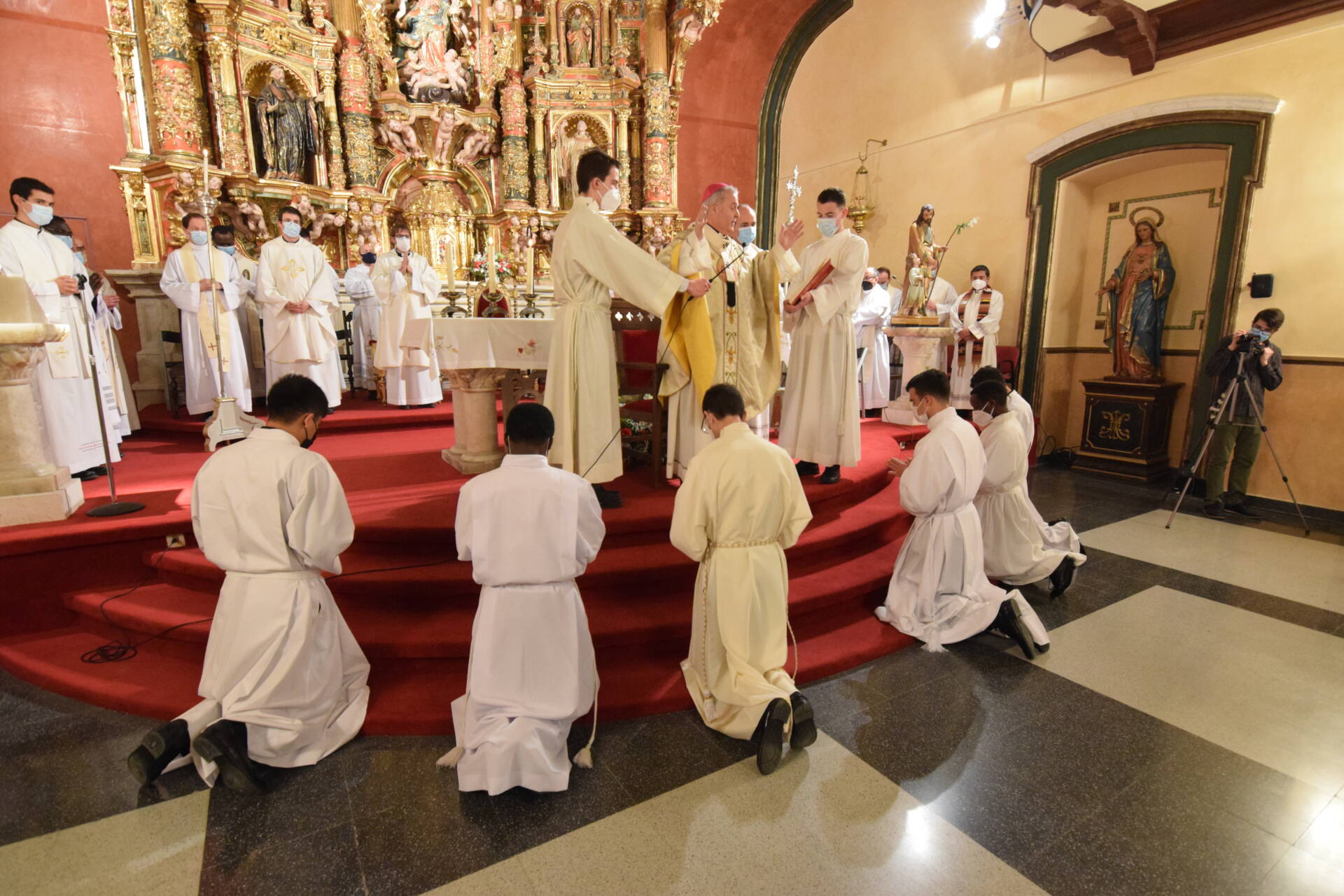 Futuros sacerdotes, jóvenes que responden al sueño de Dios 1 rito de admisión sagradas órdenes