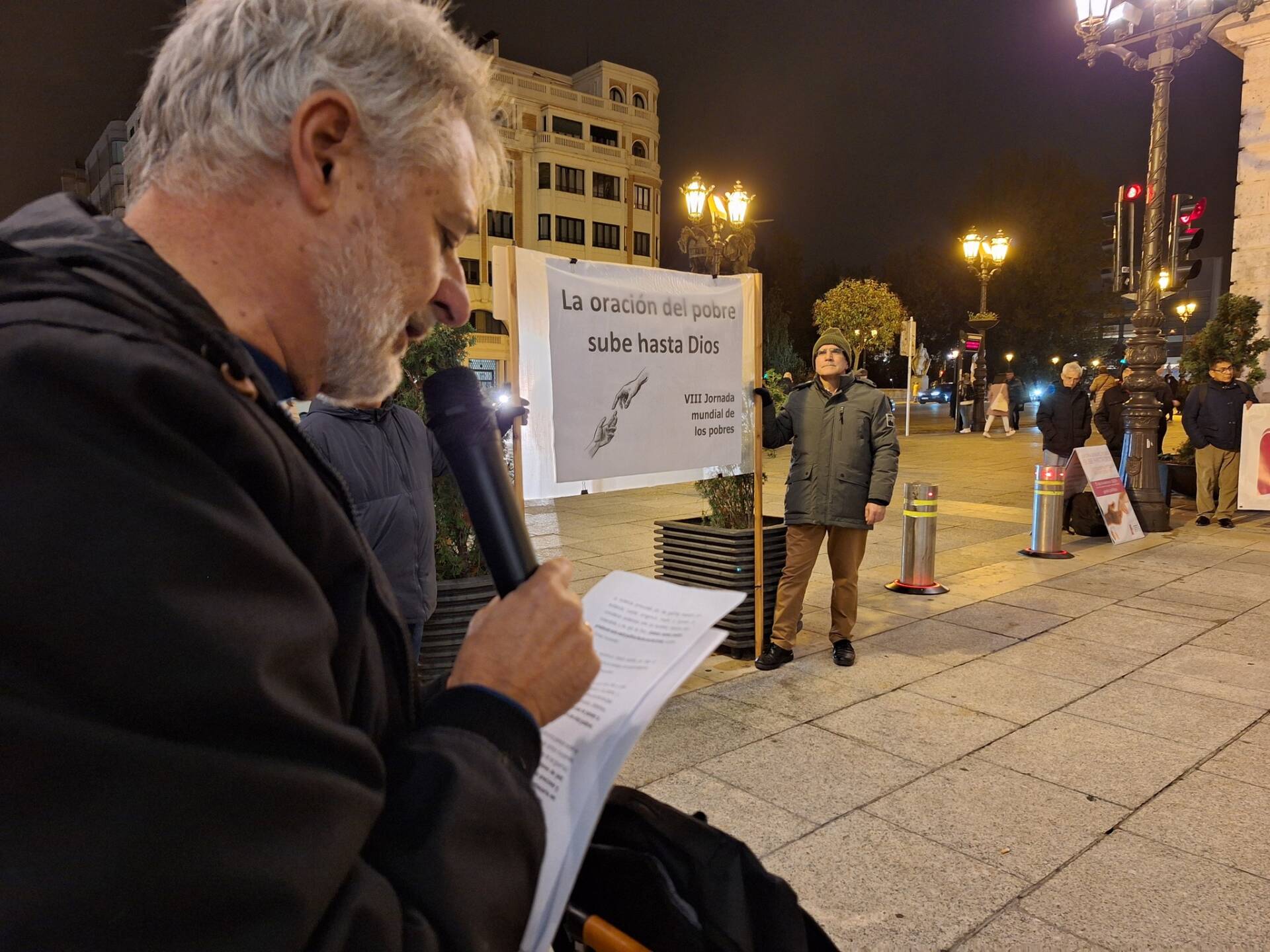Formación Sociopolítica realiza un gesto público en la Jornada Mundial de los Pobres 10 Formación Sociopolítica realiza un gesto público en la Jornada Mundial de los Pobres