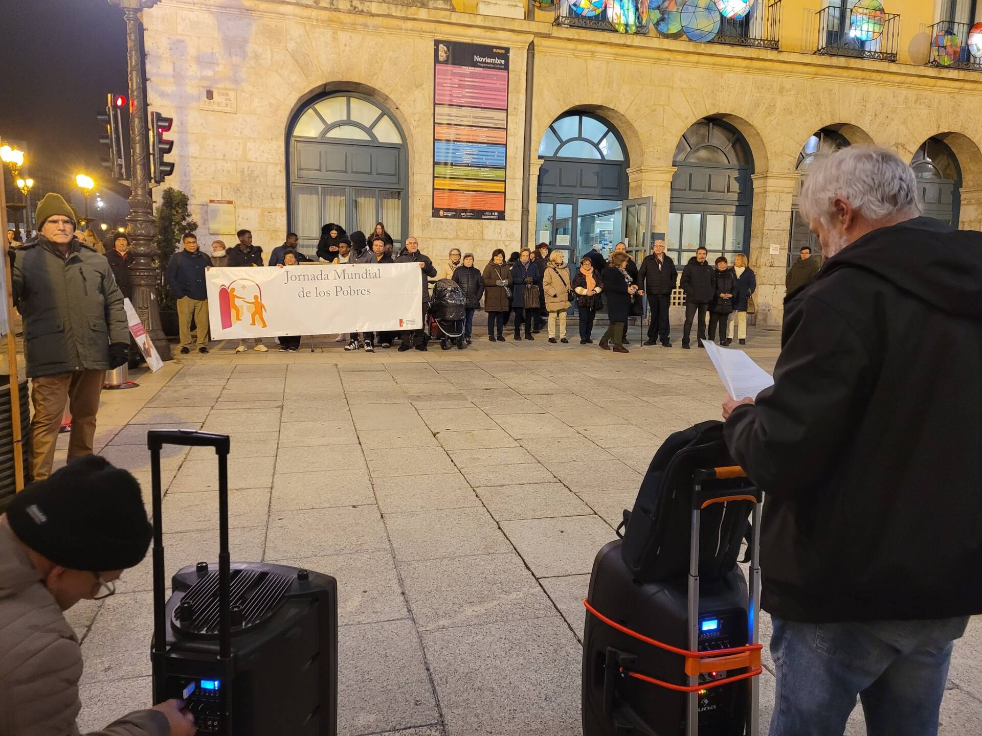 Formación Sociopolítica realiza un gesto público en la Jornada Mundial de los Pobres 12 Formación Sociopolítica realiza un gesto público en la Jornada Mundial de los Pobres