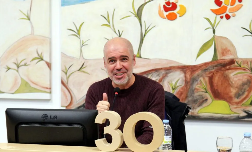 «Humanizar las relaciones laborales» como reto para la Pastoral del Trabajo 4 «Humanizar las relaciones laborales» como reto para la Pastoral del Trabajo