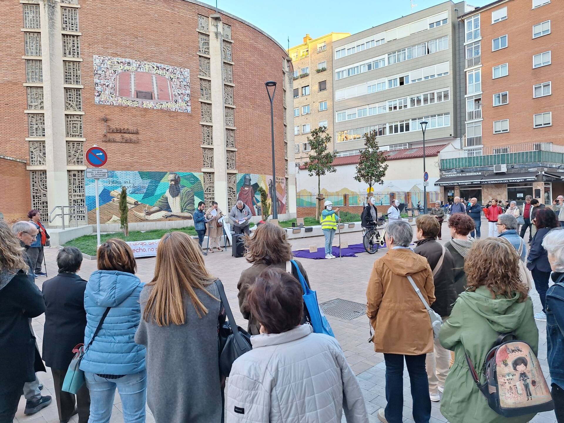 «Derecho, no privilegio»: ITD reclama en Burgos un trabajo decente 3 «Derecho, no privilegio»: ITD reclama en Burgos un trabajo decente