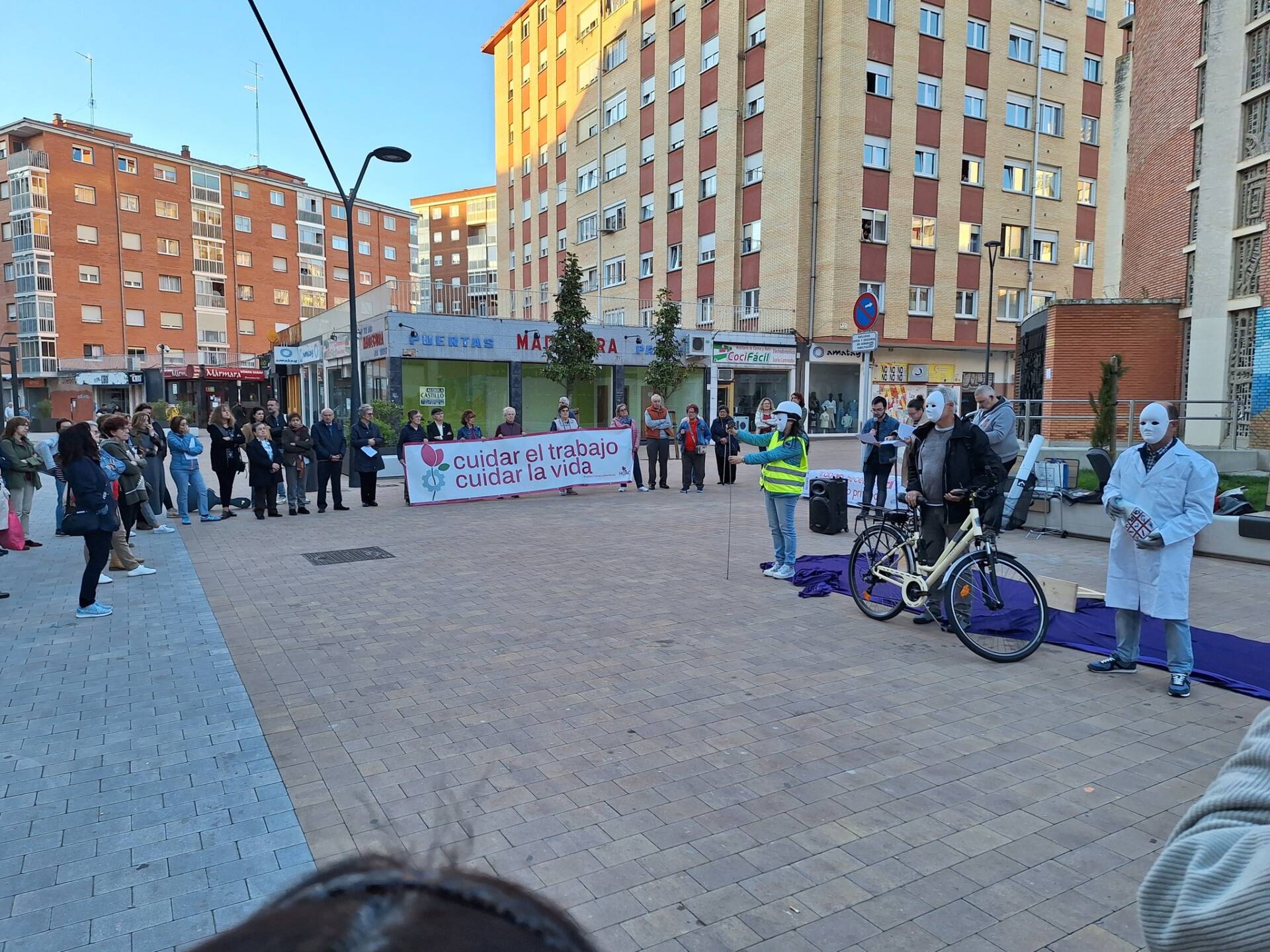 «Derecho, no privilegio»: ITD reclama en Burgos un trabajo decente 4 «Derecho, no privilegio»: ITD reclama en Burgos un trabajo decente