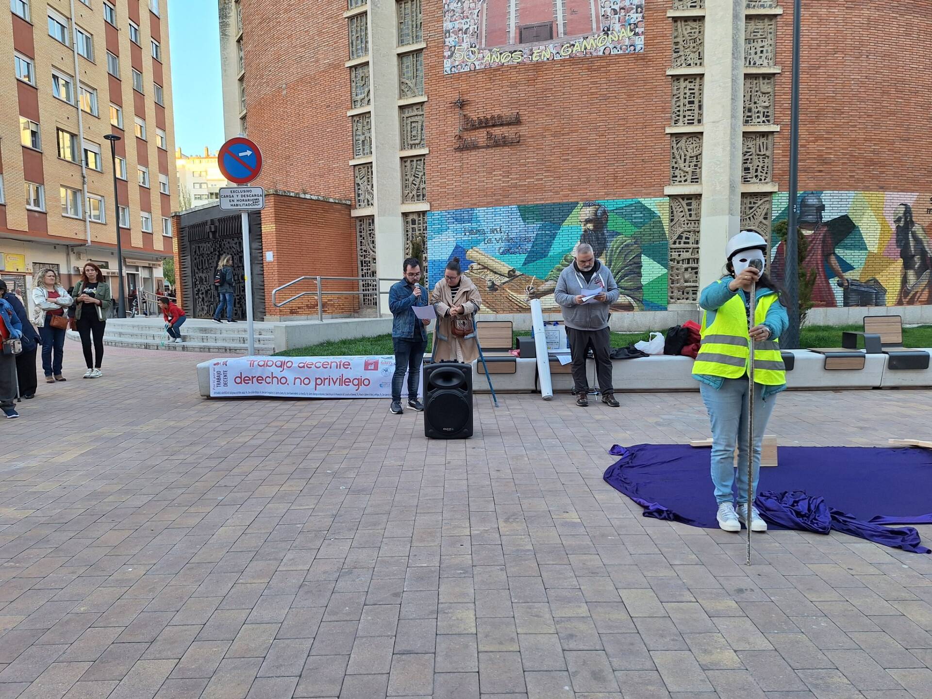 «Derecho, no privilegio»: ITD reclama en Burgos un trabajo decente 6 «Derecho, no privilegio»: ITD reclama en Burgos un trabajo decente