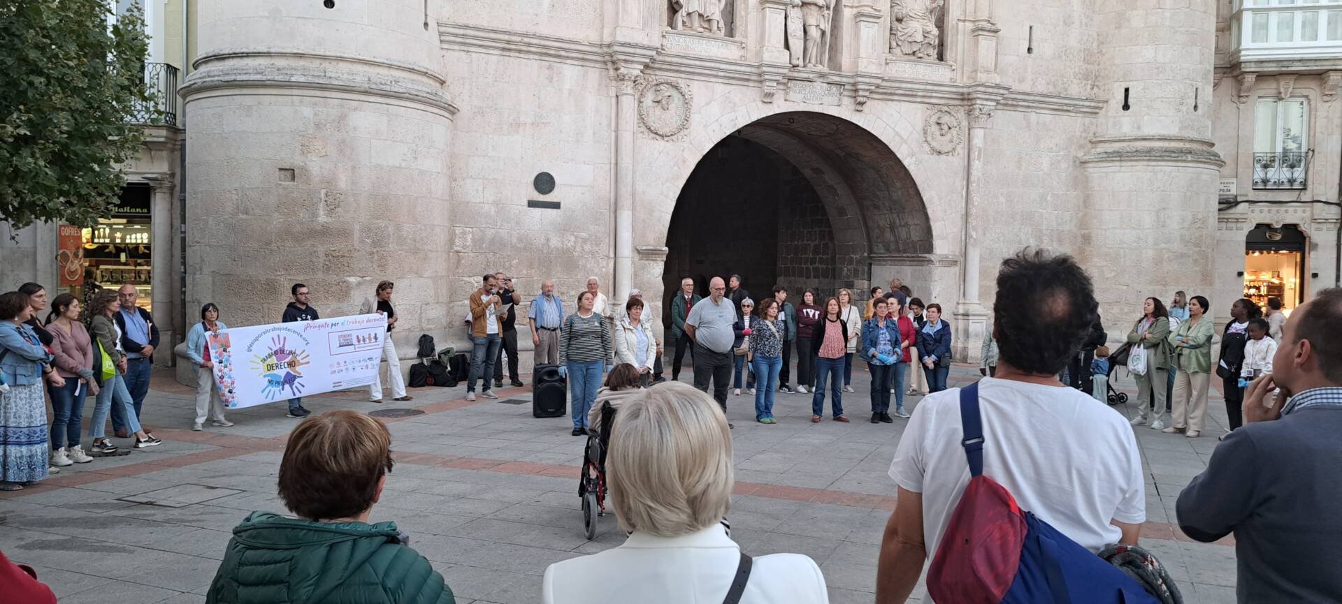 Iglesia por el Trabajo Decente pide regularizar a miles de personas trabajadoras migrantes invisibilizadas 1 Iglesia por el Trabajo Decente pide regularizar a miles de personas trabajadoras migrantes invisibilizadas