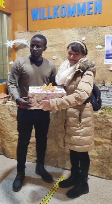 La tradición navideña de 'les boîtes de Noël' francesas llega a Quintanadueñas 5 La tradición navideña de 'les boîtes de Noël' francesas llega a Quintanadueñas