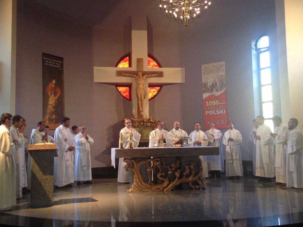 Polonia da la bienvenida a los jóvenes de la JMJ 9 img-20160720-wa0025.jpg