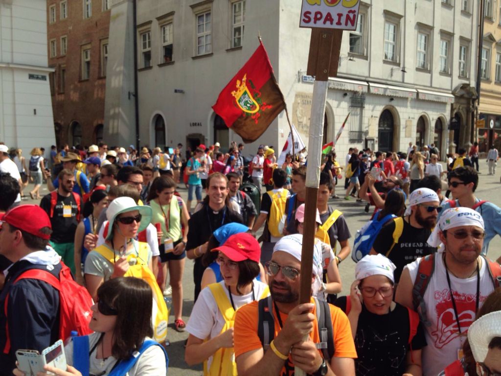 Jóvenes de todo el mundo llegan a Cracovia 9 img-20160727-wa0026.jpg