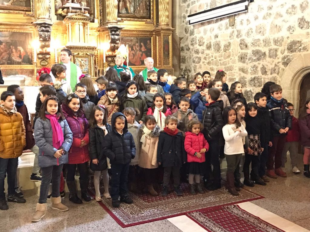El arzobispo visita Villayerno, Villímar y San Juan Pablo II 2 img-20170117-wa0008.jpg