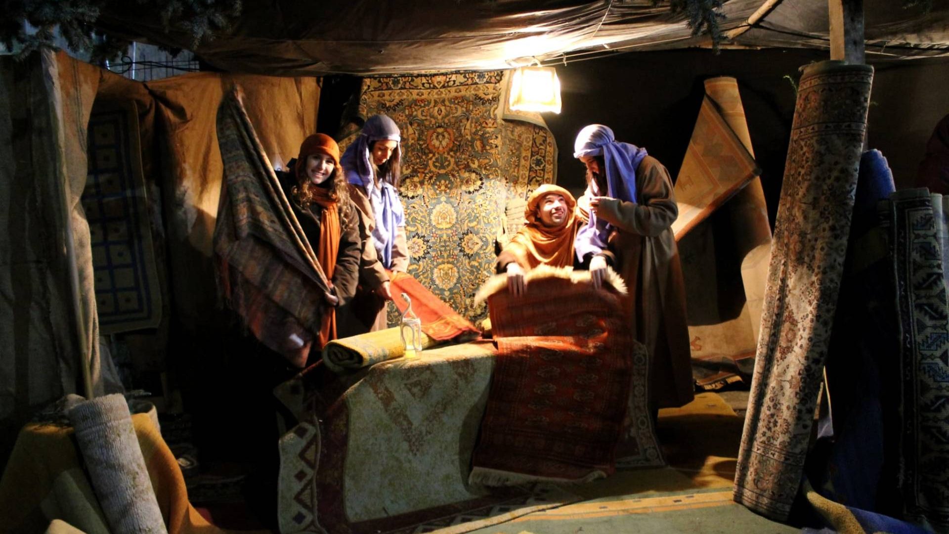 La magia de la Navidad «cobra vida» en la cabalgata de Torregalindo 19 La magia de la Navidad «cobra vida» en la cabalgata de Torregalindo