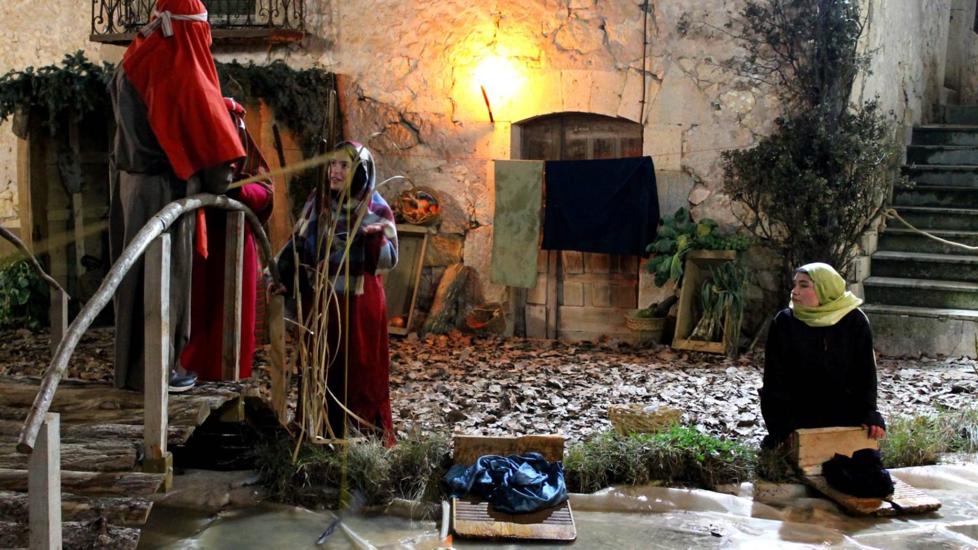 La magia de la Navidad «cobra vida» en la cabalgata de Torregalindo 15 La magia de la Navidad «cobra vida» en la cabalgata de Torregalindo