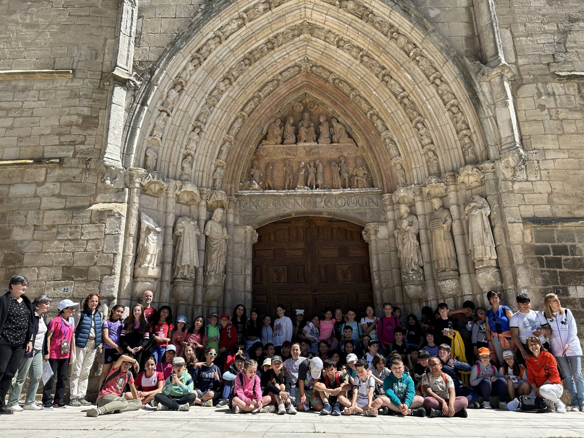 Los milagros de Jesús centran la final del XXXV Concurso Religioso Escolar 12 Los milagros de Jesús centran la final del XXXV Concurso Religioso Escolar