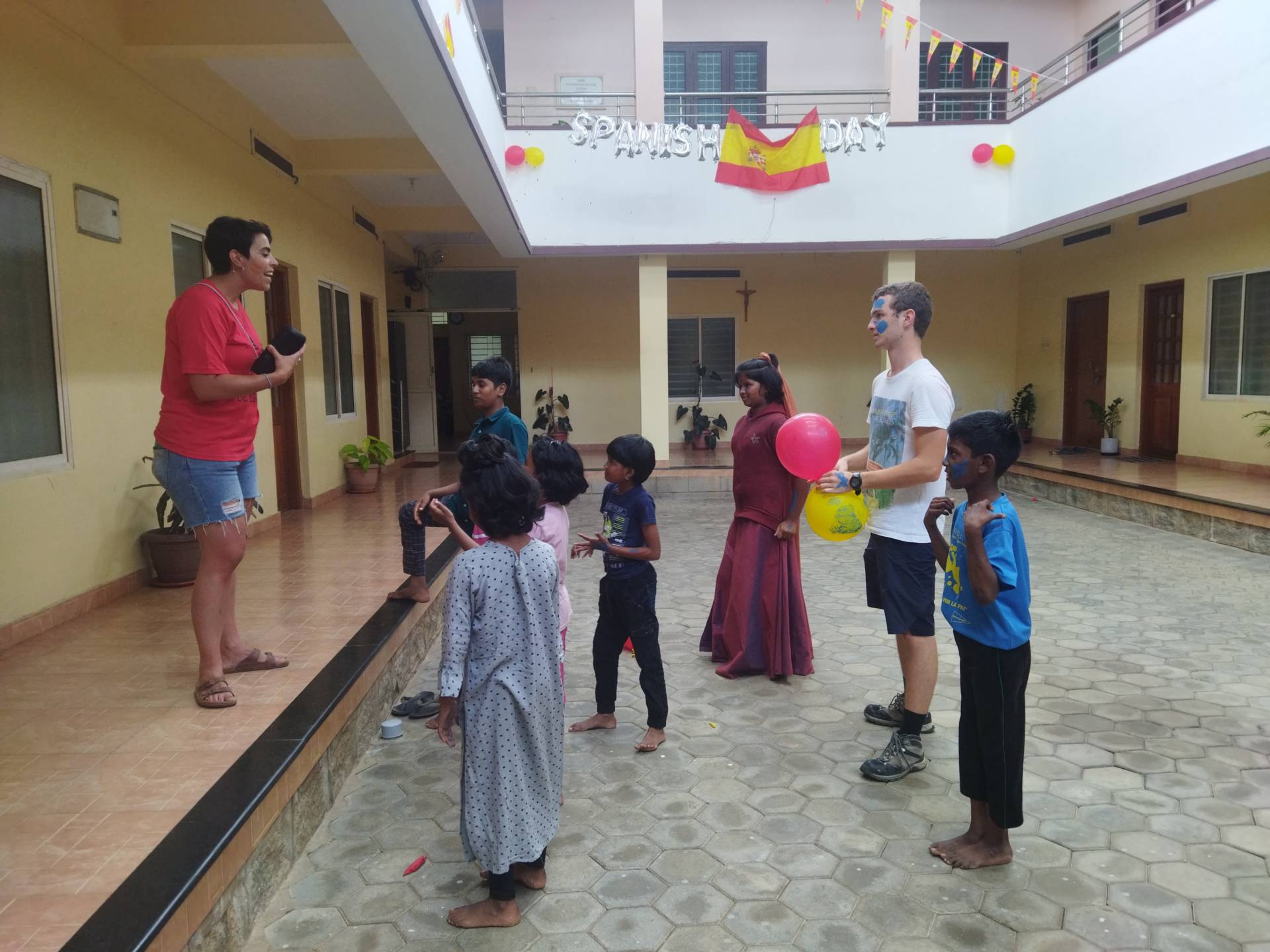 UBU-Bangalore, un proyecto para aprender a abrir la mente, los ojos y el corazón 4 UBU-Bangalore, un proyecto para aprender a abrir la mente, los ojos y el corazón