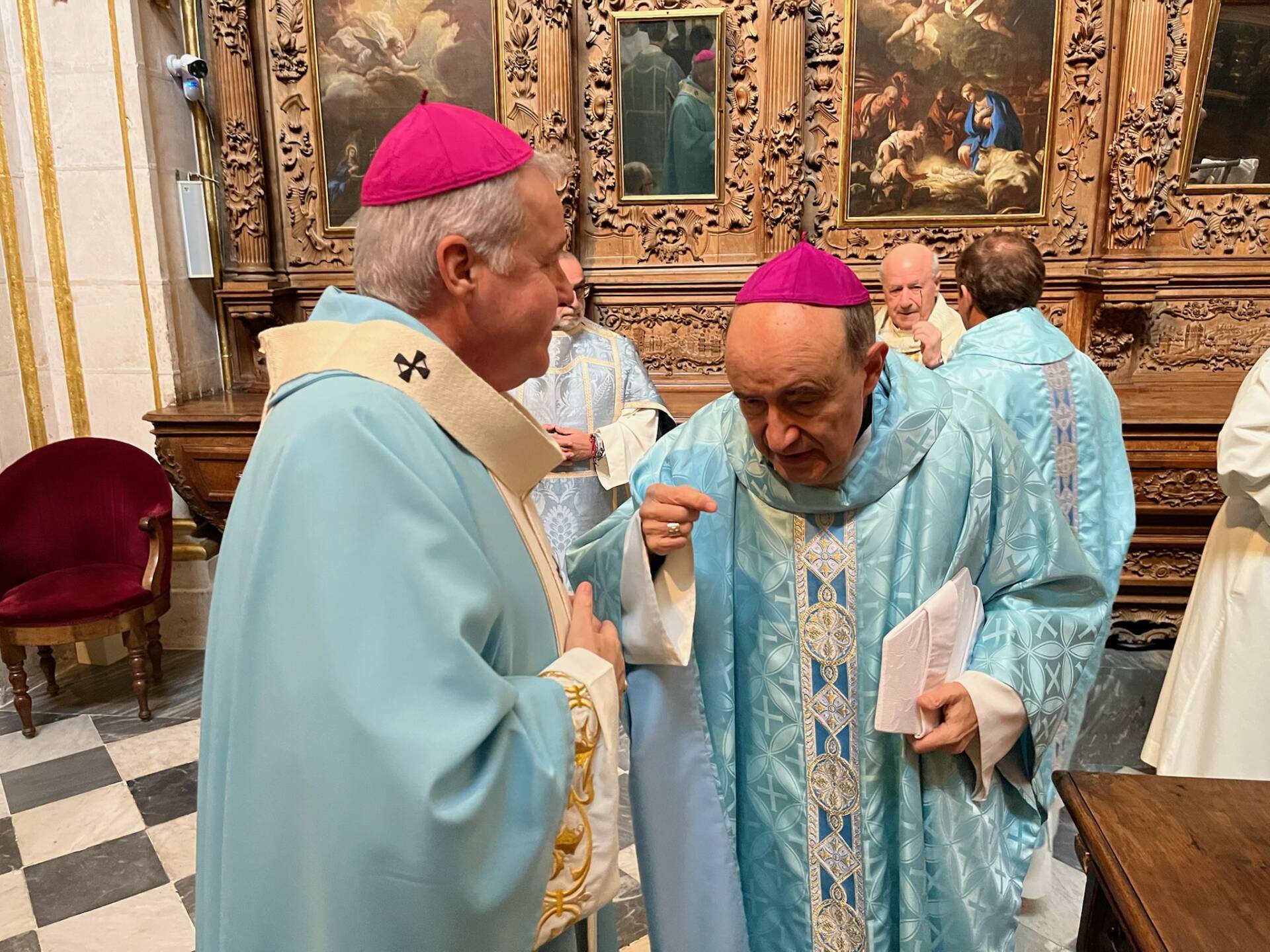 Mons. Iceta: «María, madre de esperanza, nunca abandona a sus hijos» 11 IMG_3647