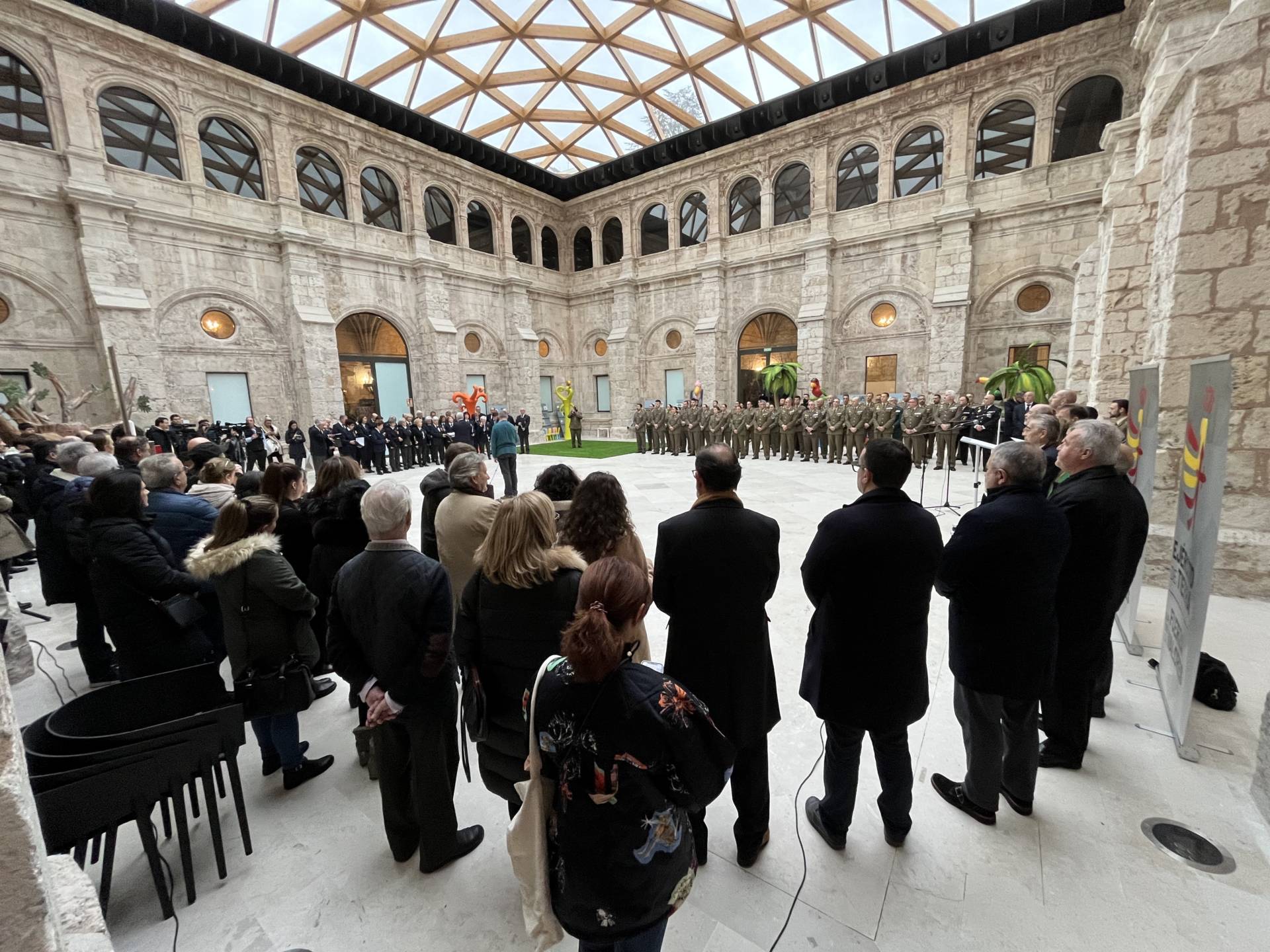 El arzobispo bendice el belén monumental del Ejército en Burgos, el más grande del mundo 10 El arzobispo bendice el belén monumental del Ejército en Burgos, el más grande del mundo