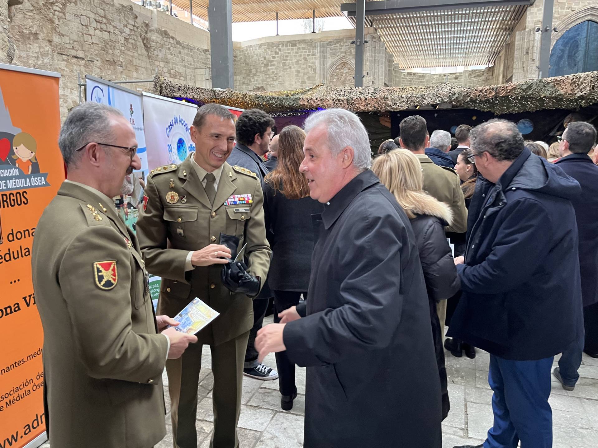 El arzobispo bendice el belén monumental del Ejército en Burgos, el más grande del mundo 7 El arzobispo bendice el belén monumental del Ejército en Burgos, el más grande del mundo