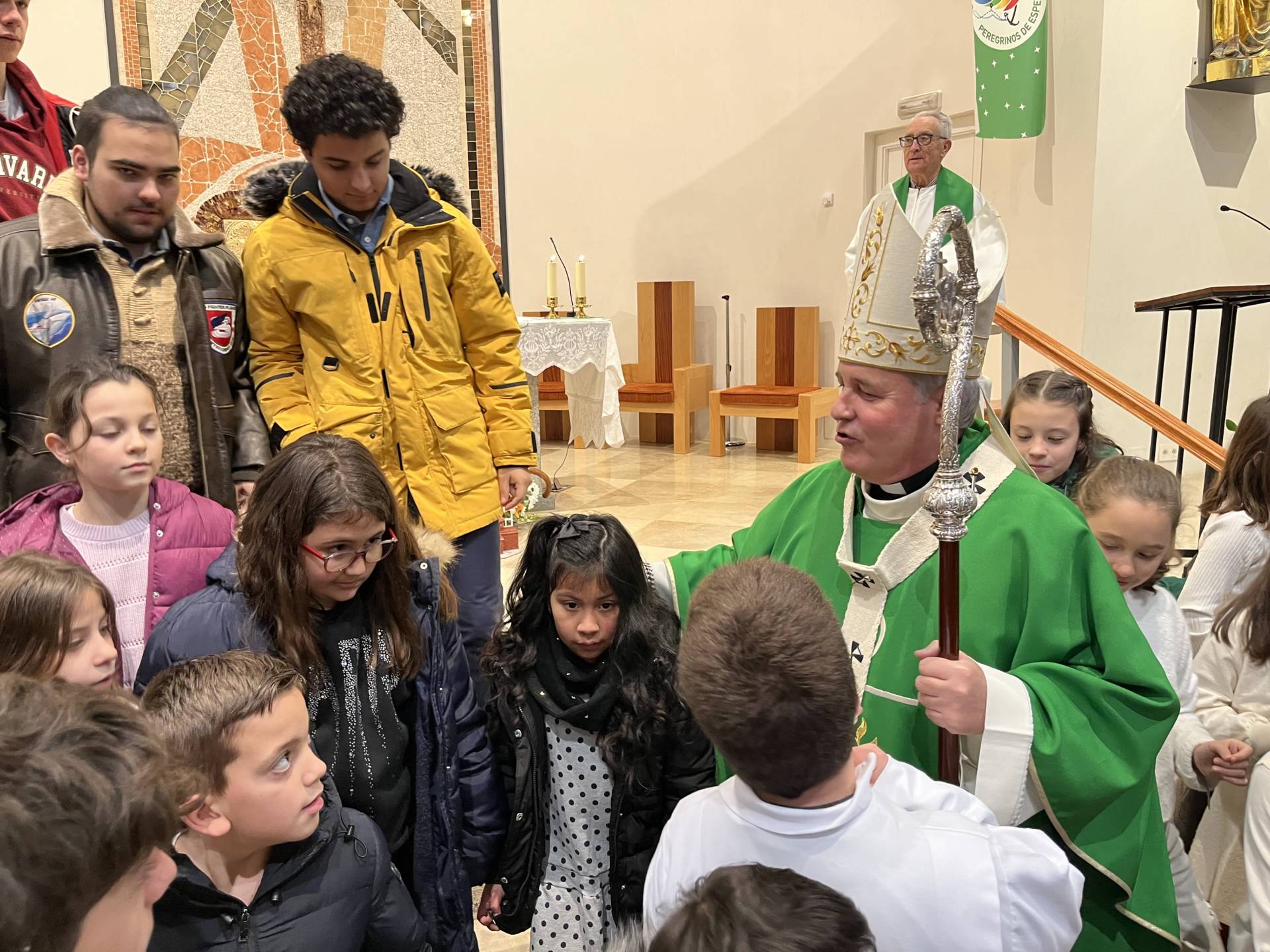 El arzobispo prosigue su visita a Gamonal en Capiscol, La Ventilla y Castañares 11 El arzobispo prosigue su visita pastoral a Gamonal en Capiscol