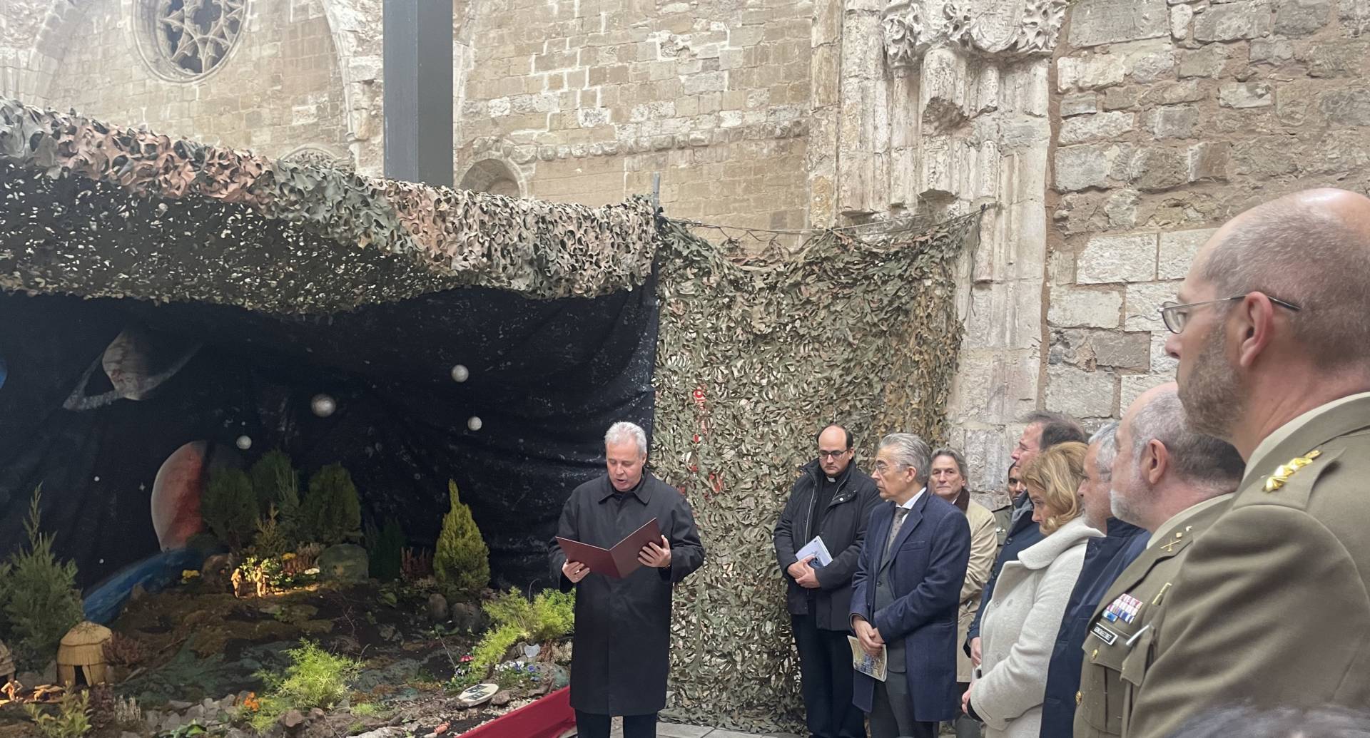 El arzobispo bendice el belén monumental del Ejército en Burgos, el más grande del mundo 5 El arzobispo bendice el belén monumental del Ejército en Burgos, el más grande del mundo