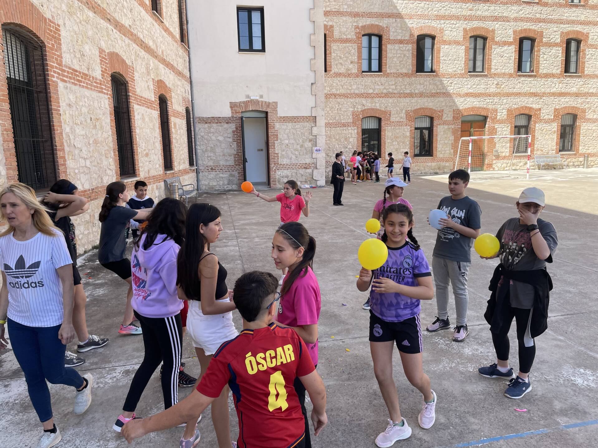Los milagros de Jesús centran la final del XXXV Concurso Religioso Escolar 5 Los milagros de Jesús centran la final del XXXV Concurso Religioso Escolar
