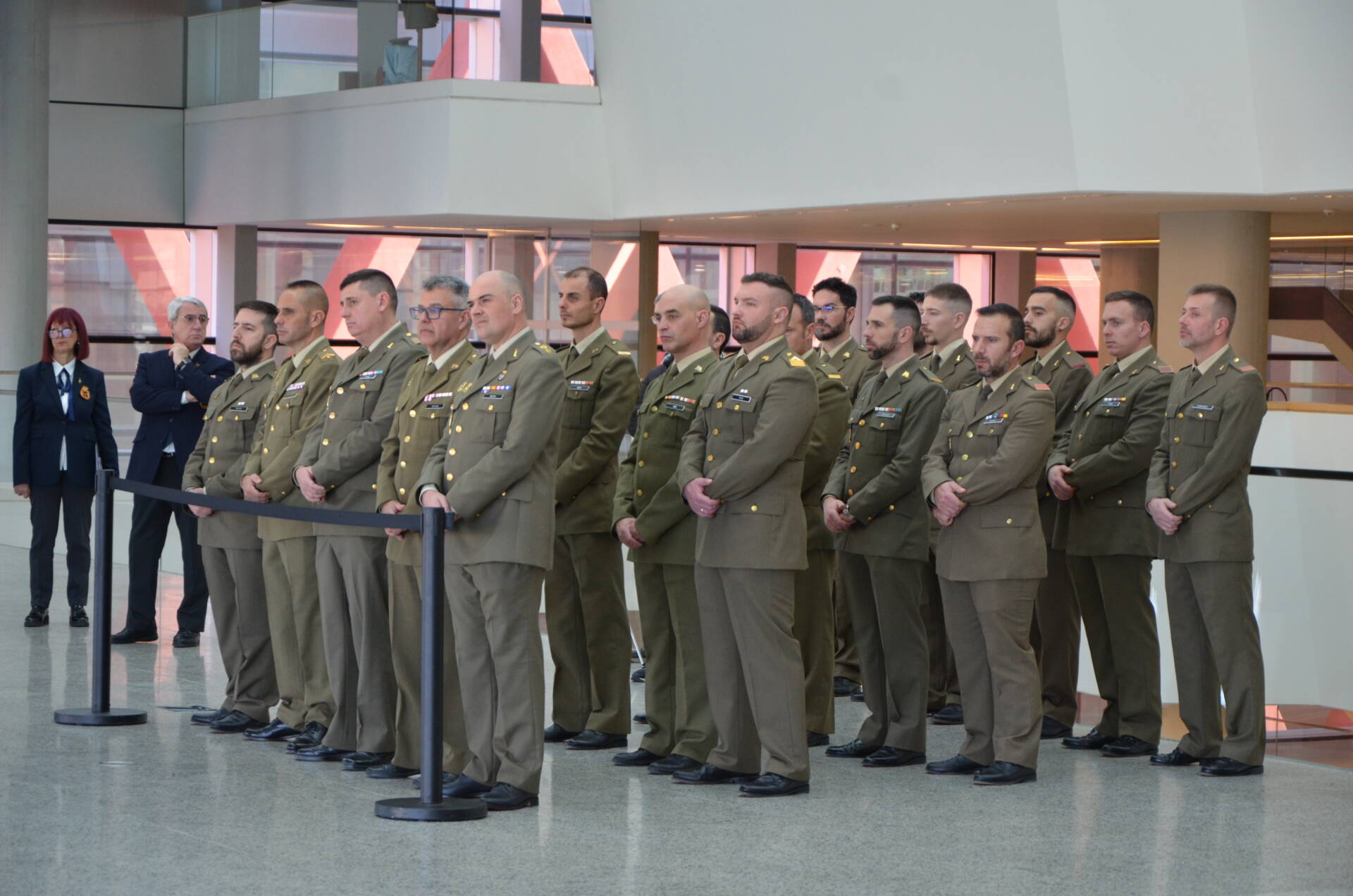 Mons. Herráez bendice el belén monumental del Ejército en Burgos 3 Mons. Herráez bendice el belén monumental del Ejército en Burgos