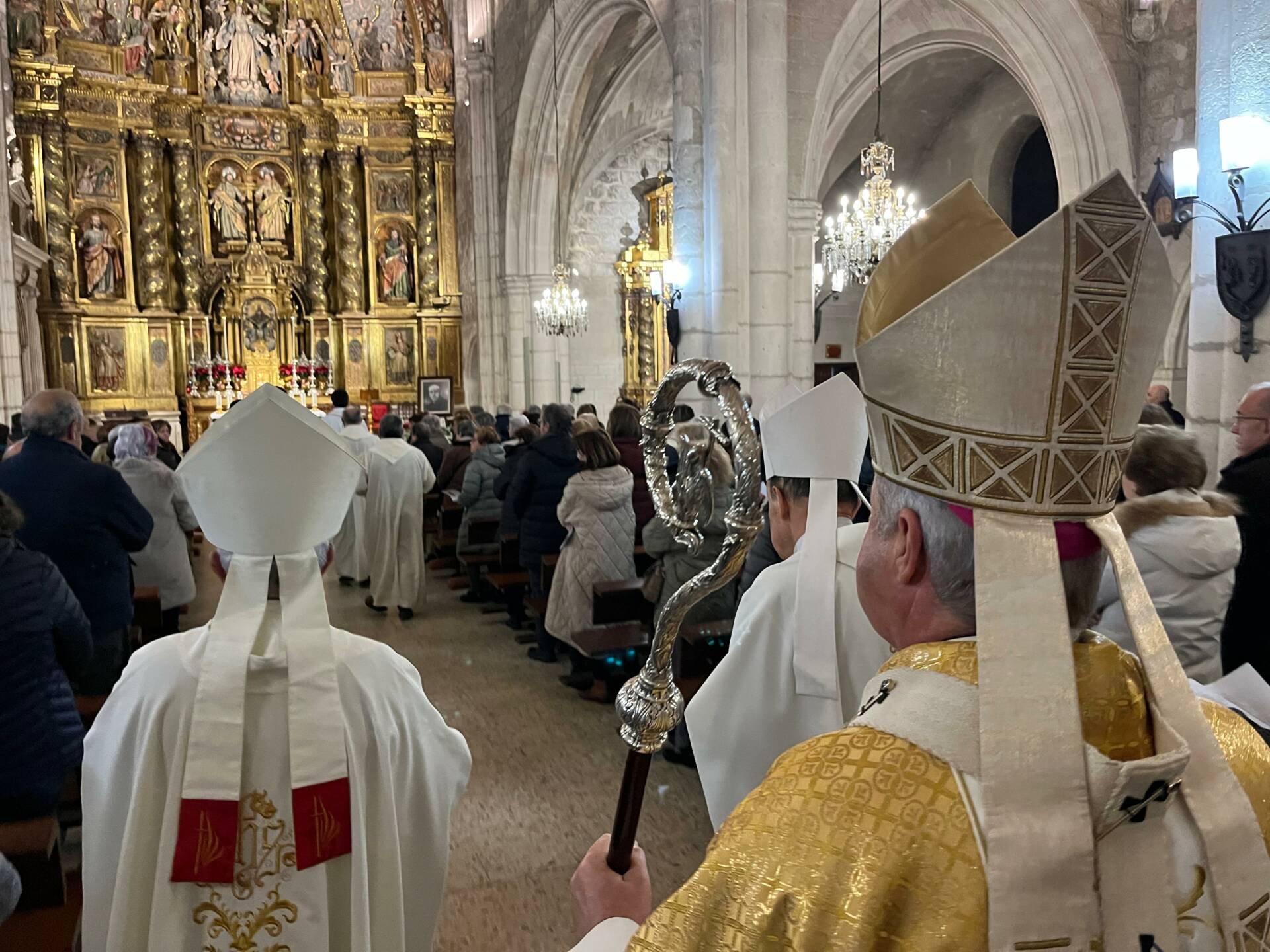 La Institución Teresiana celebra en Burgos el centenario de su aprobación pontificia con una misa presidida por el arzobispo 4 La Institución Teresiana celebra en Burgos su centenario con una misa presidida por el arzobispo