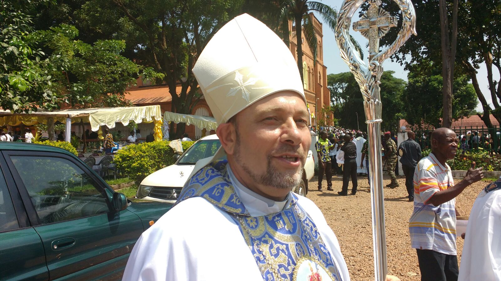 «La caridad tiene un precio: recibimos golpes de todos» 1 Jesús Ruiz Molina es obispo auxiliar de Baangassou desde noviembre de 2017.