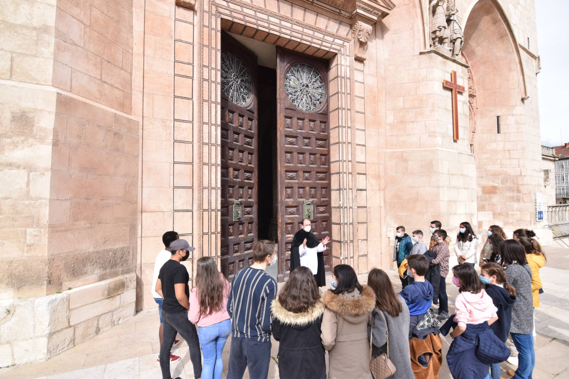 Los adolescentes celebran el Jubileo entre actores, juegos y oración 2 jubileo adolescentes catedral_4