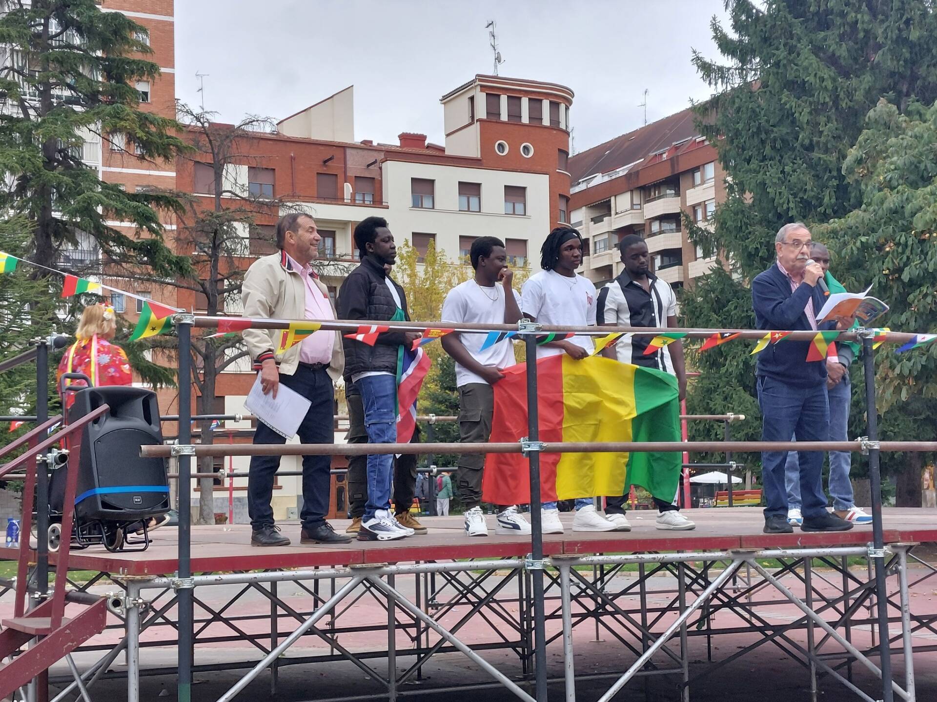 «La Iglesia es universal, abierta y enriquecida por todos» 2 jubileo-migrantes-miranda-iglesia-universal-abierta-enriquecida_02