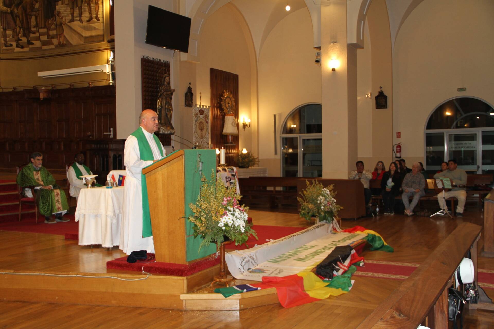 «La Iglesia es universal, abierta y enriquecida por todos» 26 jubileo-migrantes-miranda-iglesia-universal-abierta-enriquecida_026