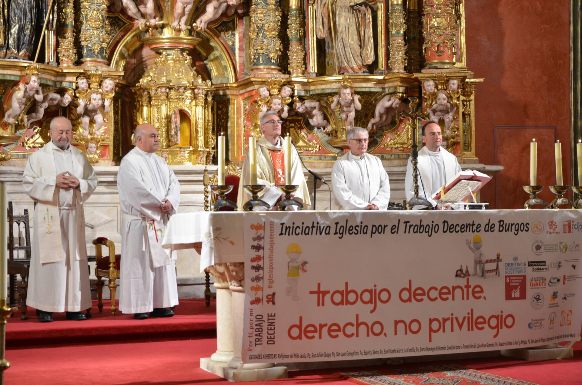 «Trabajar ya no es suficiente»: la archidiócesis celebra el Jubileo de los Trabajadores 3 jubileo-trabajadores-burgos-trabajo-decente_00003