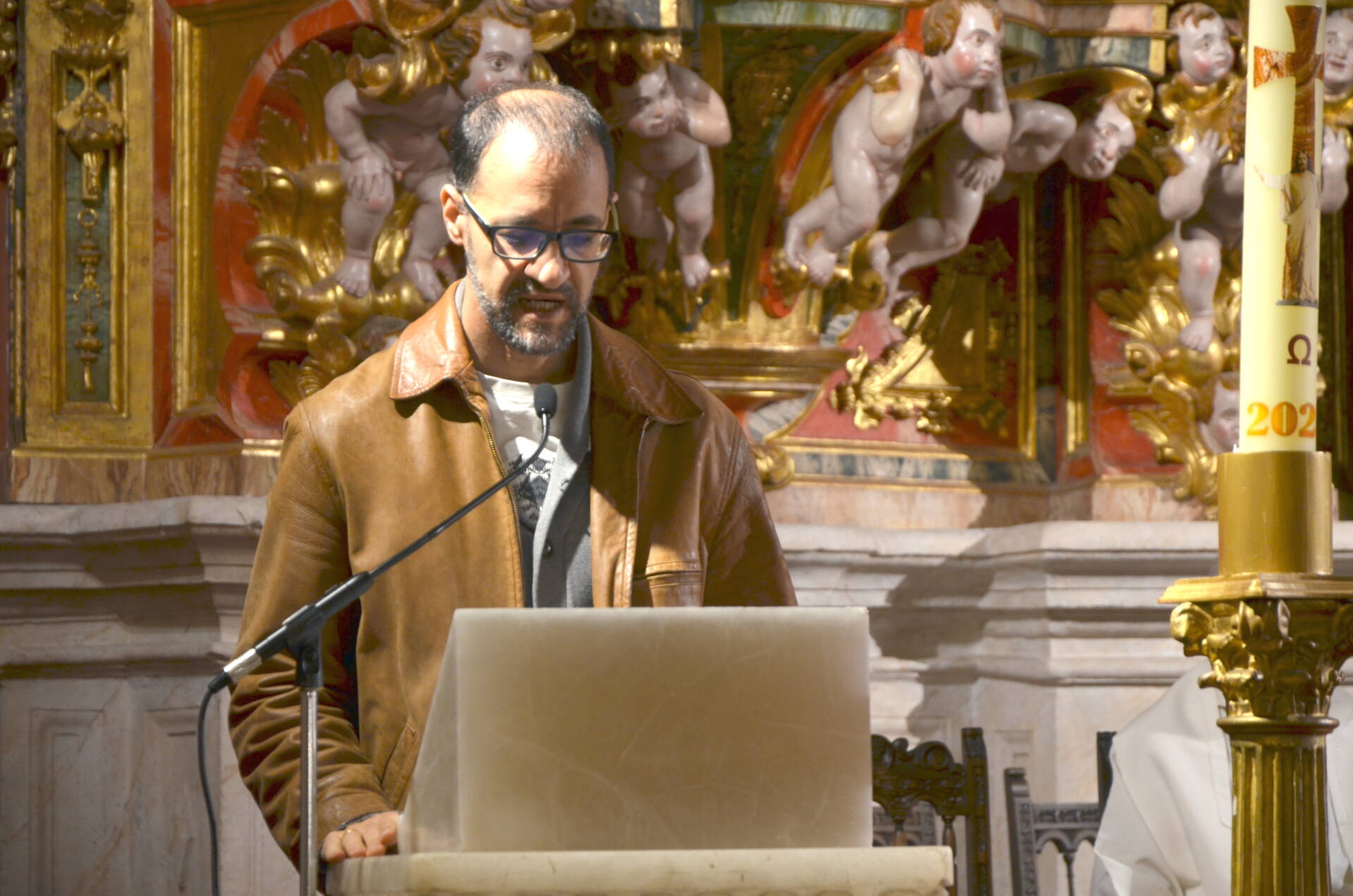 «Trabajar ya no es suficiente»: la archidiócesis celebra el Jubileo de los Trabajadores 5 jubileo-trabajadores-burgos-trabajo-decente_00005