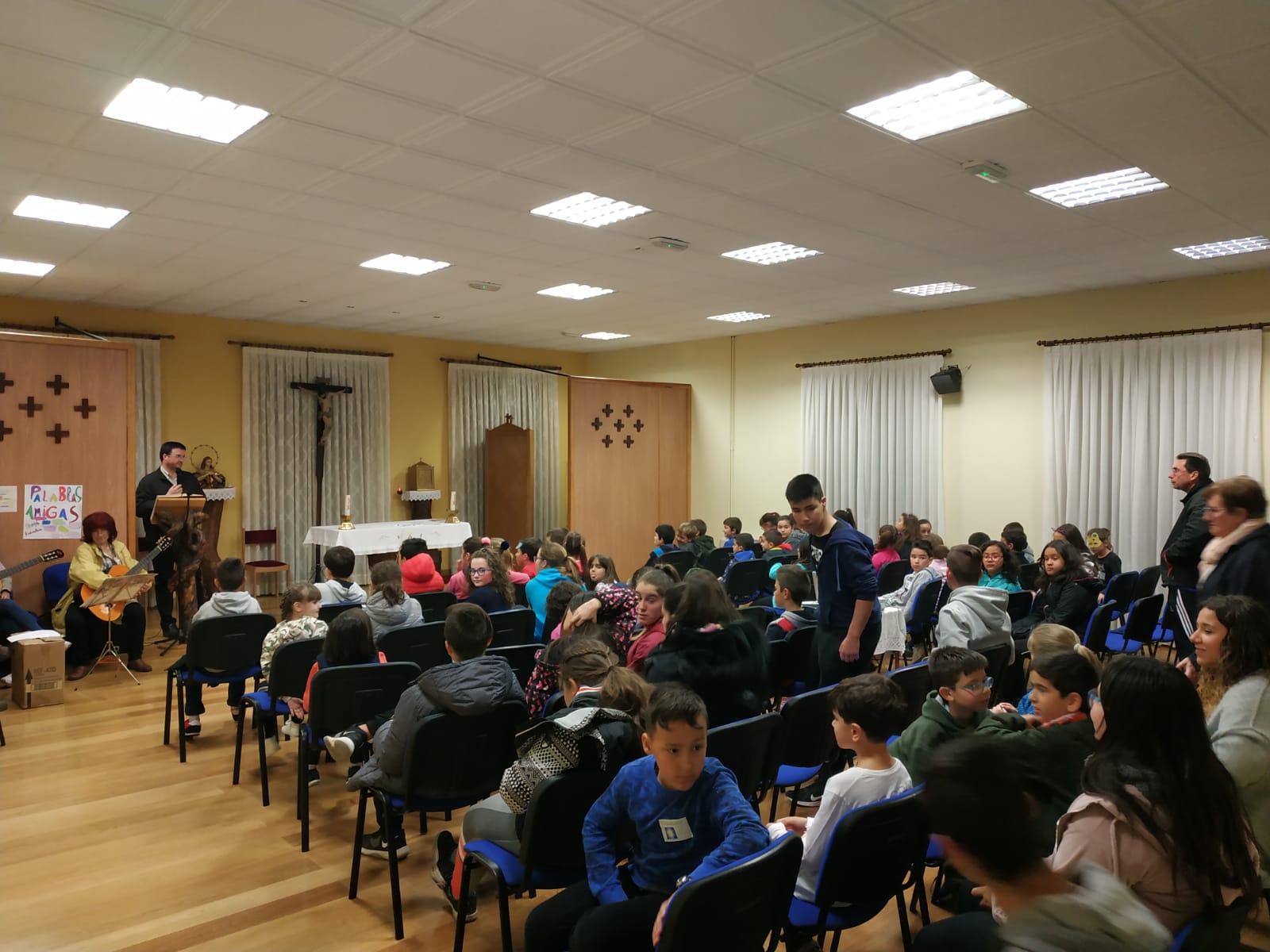 Los niños de la Sierra, luz para todo el arciprestazgo 3 la sierra 3
