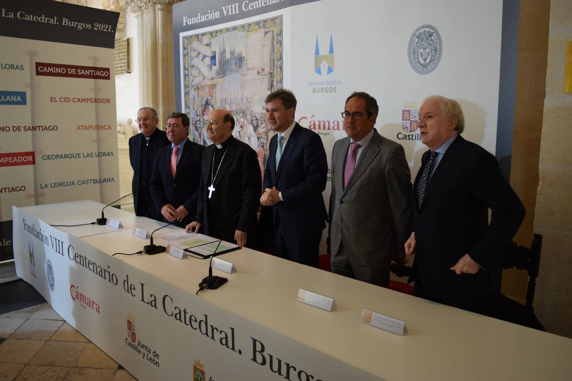 La Fundación VIII Centenario de la Catedral. Burgos 2021 presenta su logotipo 1 logotipo octavo centenario catedral_7