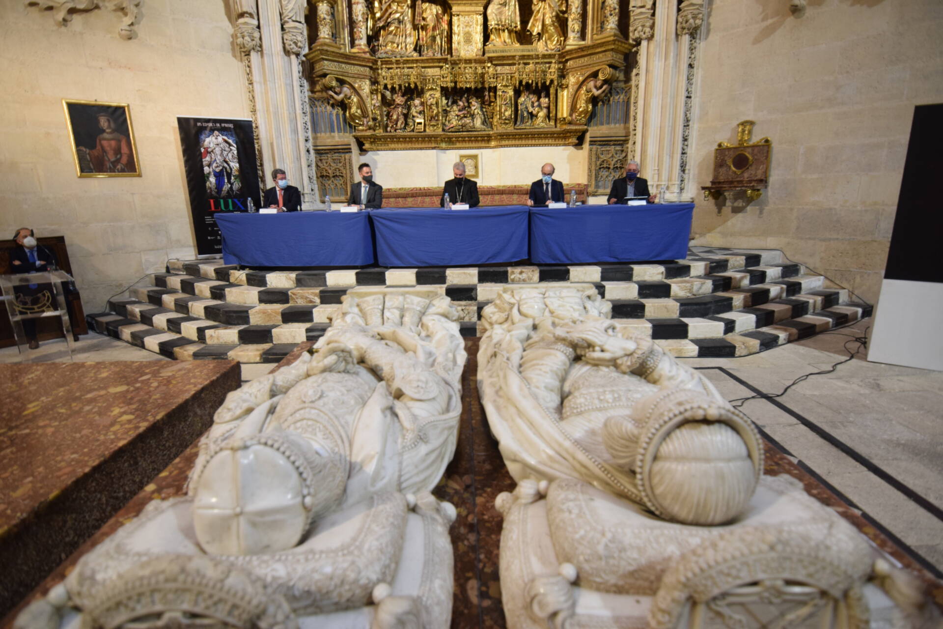'Lux', un motivo de esperanza en medio de la oscuridad de la pandemia 3 lux edades del hombre catedral de burgos