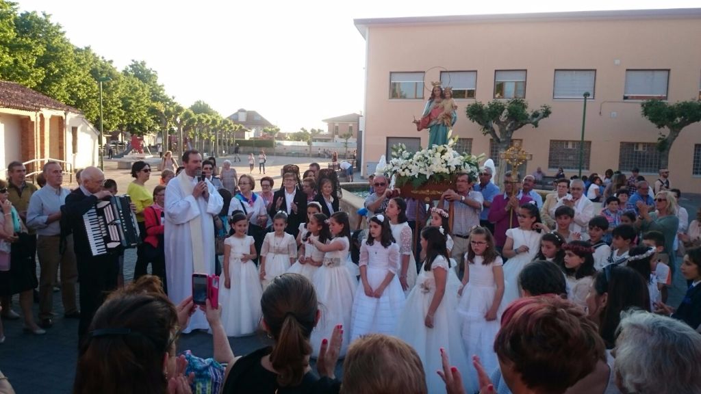 La Barriada Yagüe acompaña a María Auxiliadora 1 maria-auxiliadora-1.jpeg