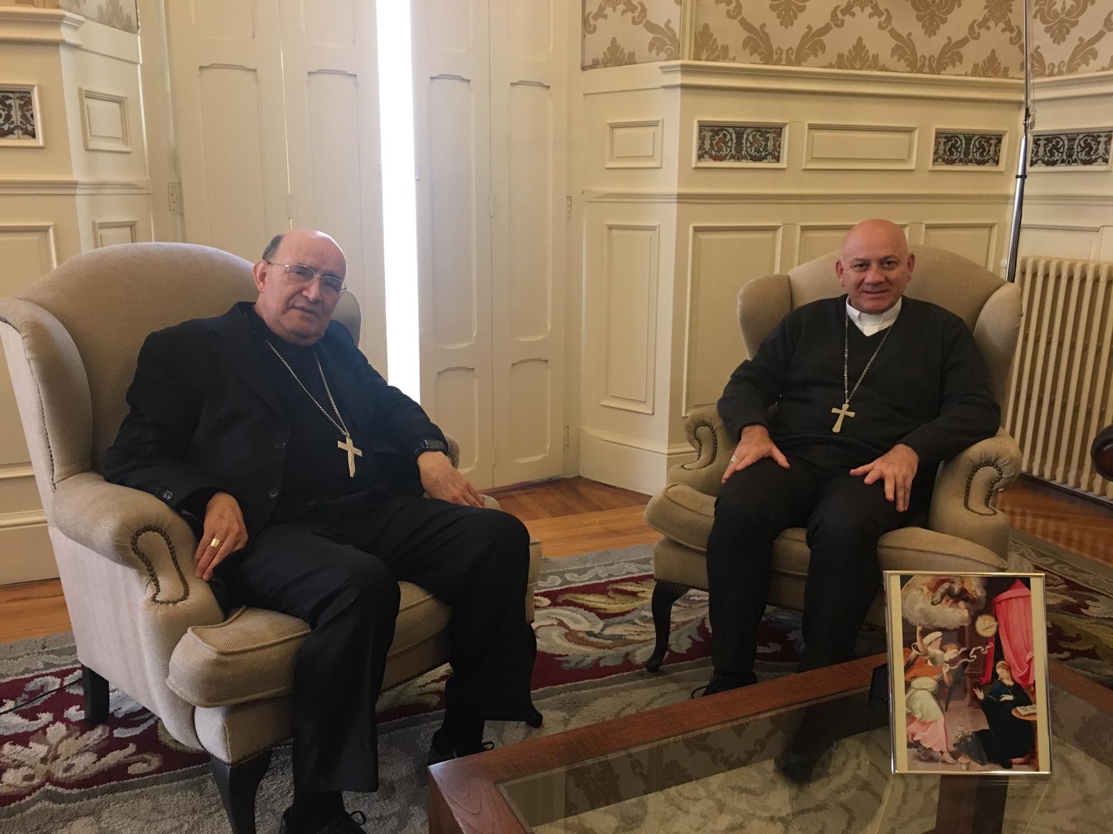 El obispo costarricense Mario Enrique Quirós visita al arzobispo 1 El encuentro ha tenido lugar en la Casa de la Iglesia.