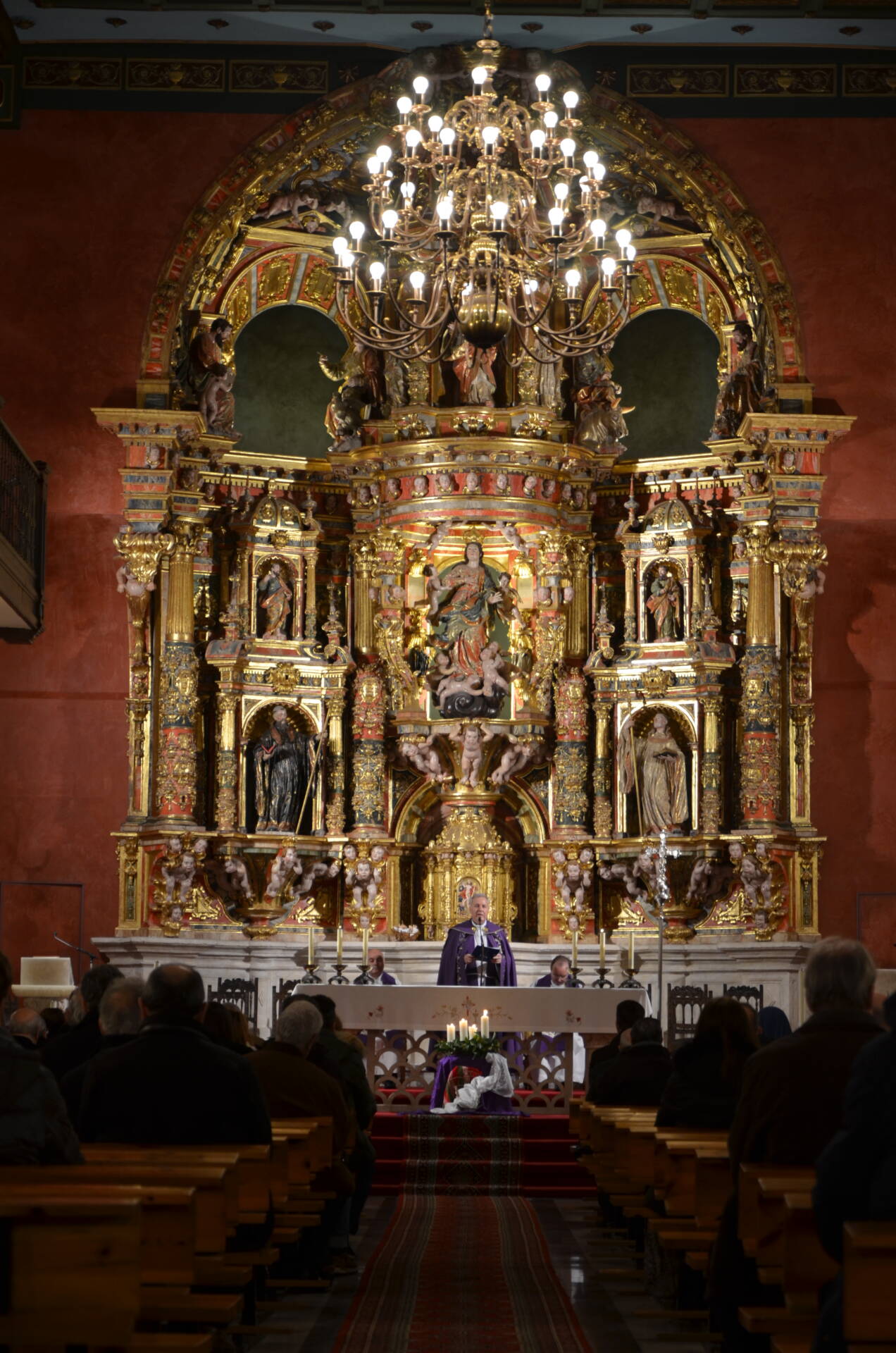 El arzobispo felicita la Navidad a todos los burgaleses 8 mario-iceta-arzobispo-felicitación-navidad-seminario_00005
