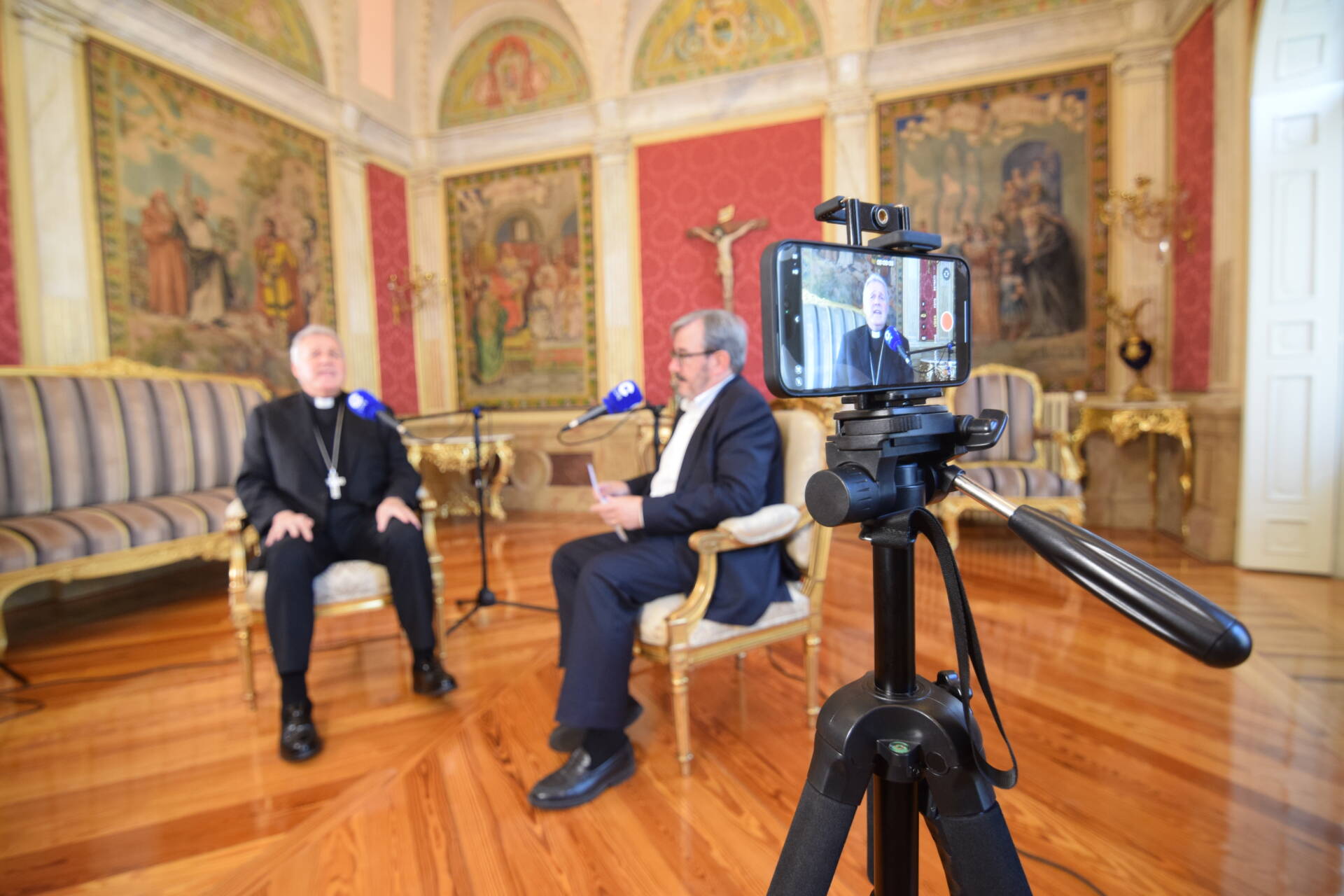 Mons. Mario Iceta hace balance de sus cuatro años al frente de la archidiócesis 8 Mons. Mario Iceta hace balance de sus cuatro años al frente de la archidiócesis