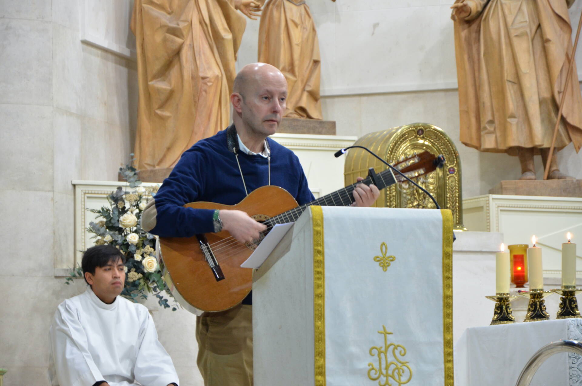 «El Señor abre siempre el camino de la misión» 2 mario-iceta-envio-misionero-juan-antonio-cabrera_00004