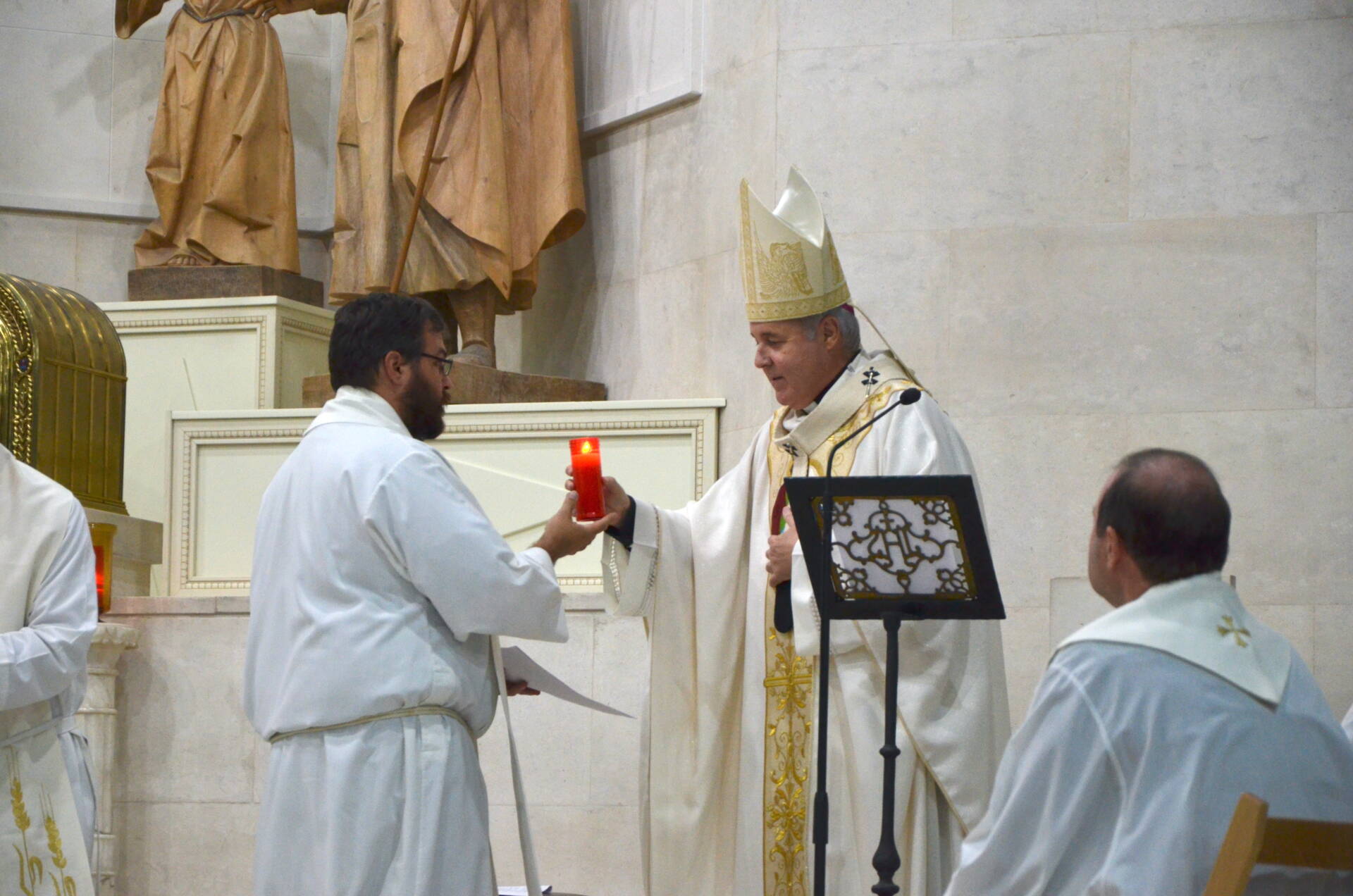 «El Señor abre siempre el camino de la misión» 5 mario-iceta-envio-misionero-juan-antonio-cabrera_00008