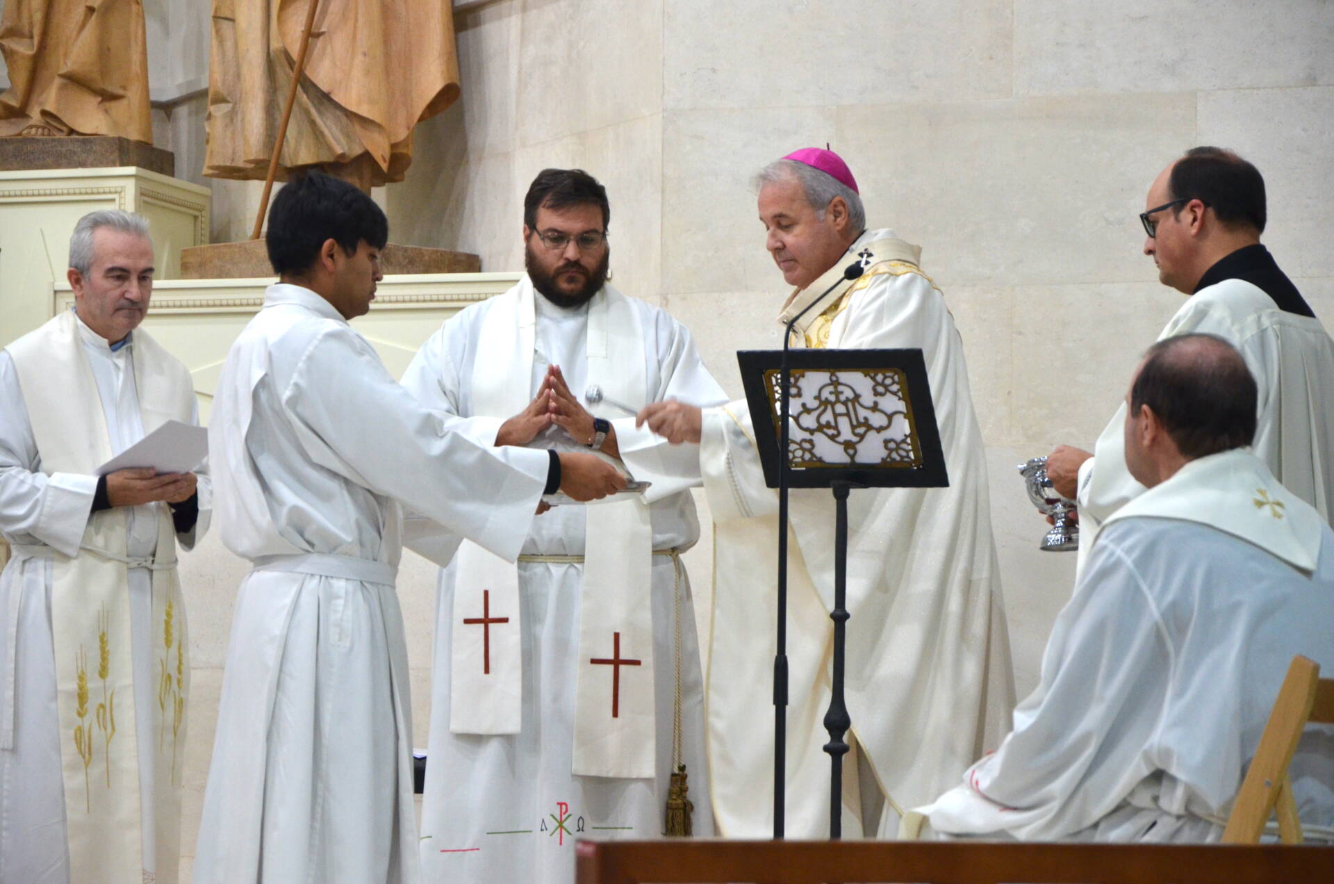 «El Señor abre siempre el camino de la misión» 10 mario-iceta-envio-misionero-juan-antonio-cabrera_00009