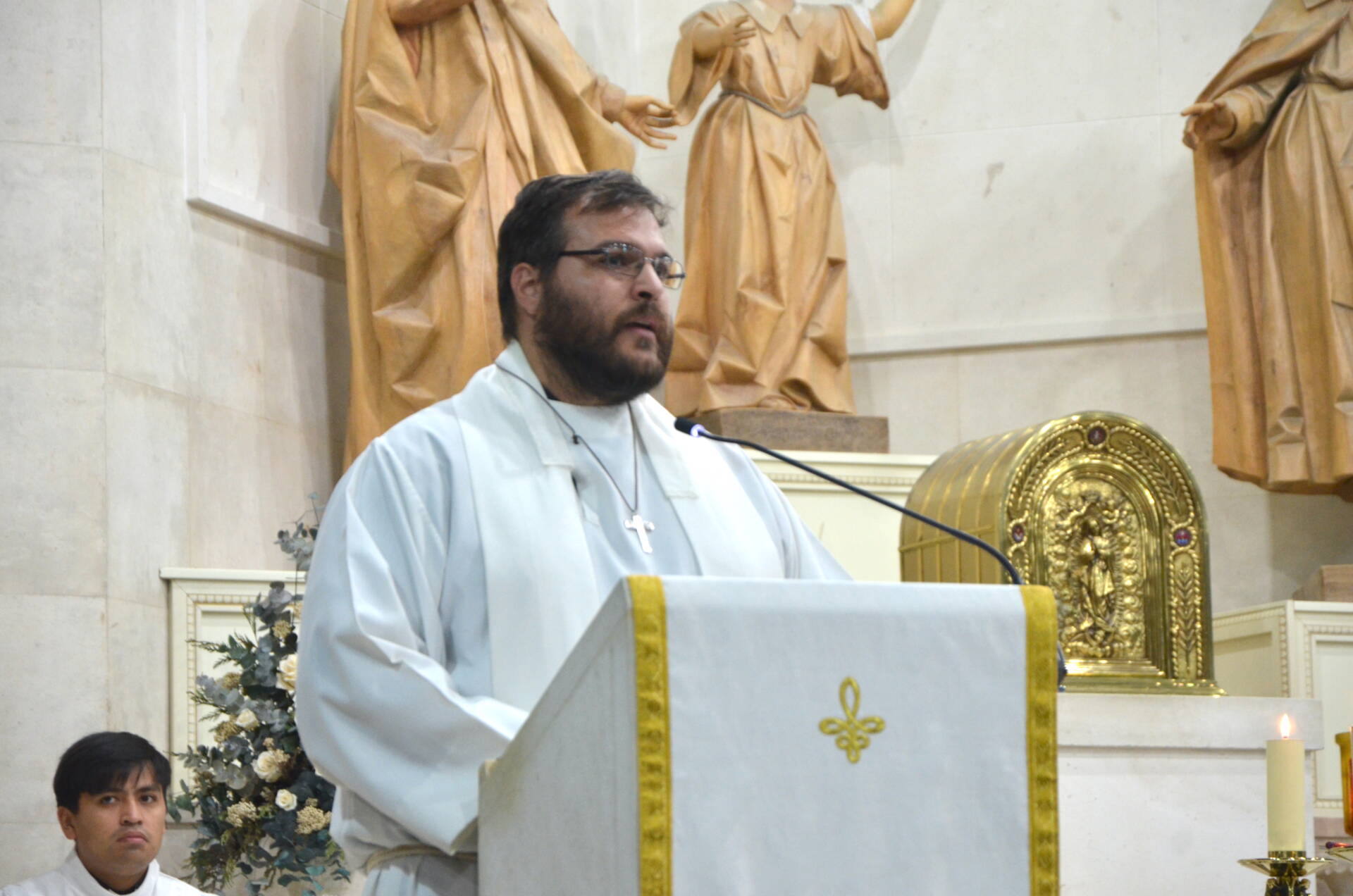 «El Señor abre siempre el camino de la misión» 4 mario-iceta-envio-misionero-juan-antonio-cabrera_00015