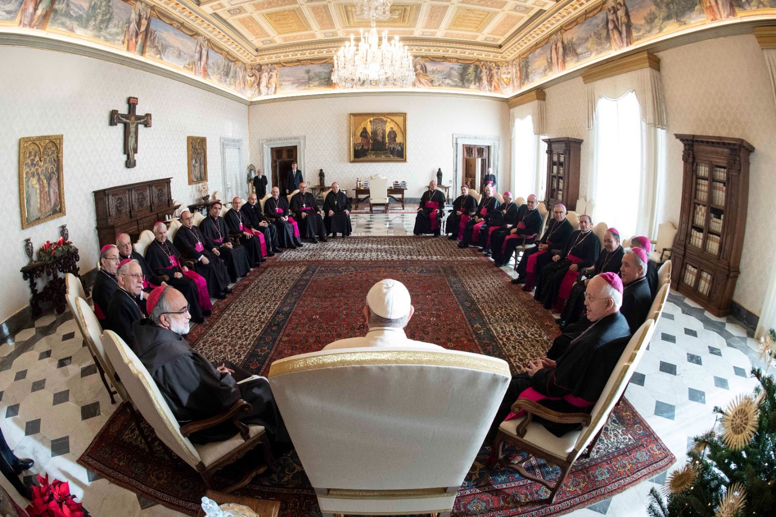 Así fue el encuentro del arzobispo con el papa Francisco 7 mario iceta papa francisco