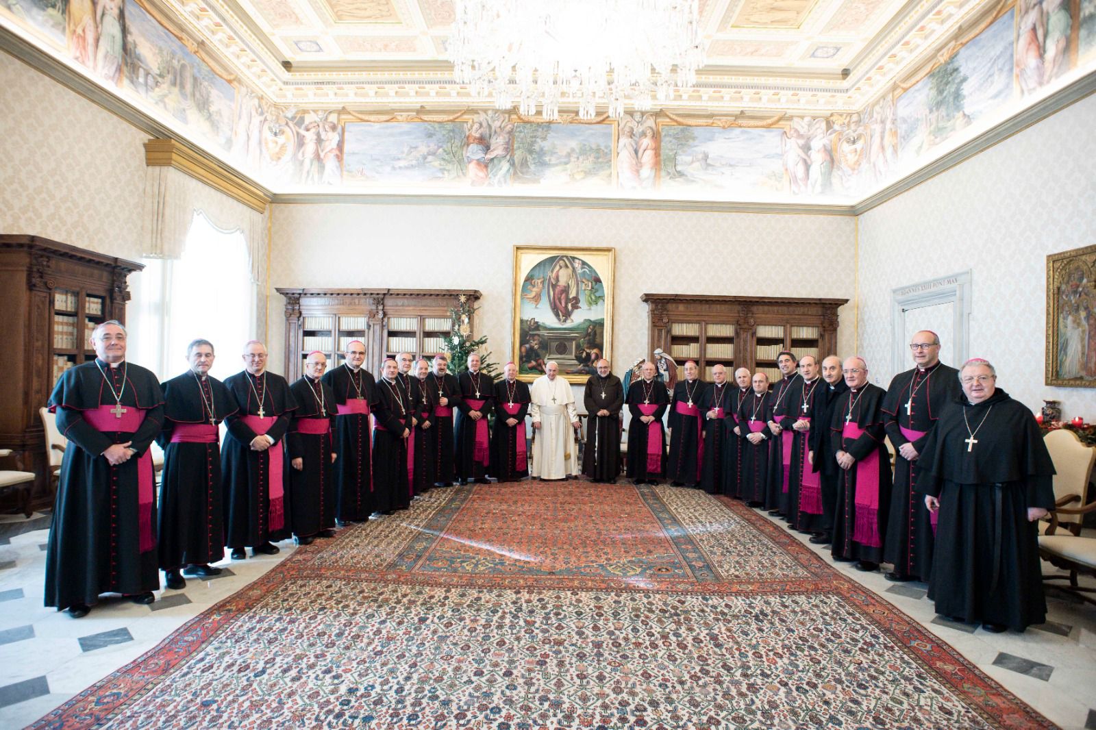 Así fue el encuentro del arzobispo con el papa Francisco 8 mario iceta papa francisco