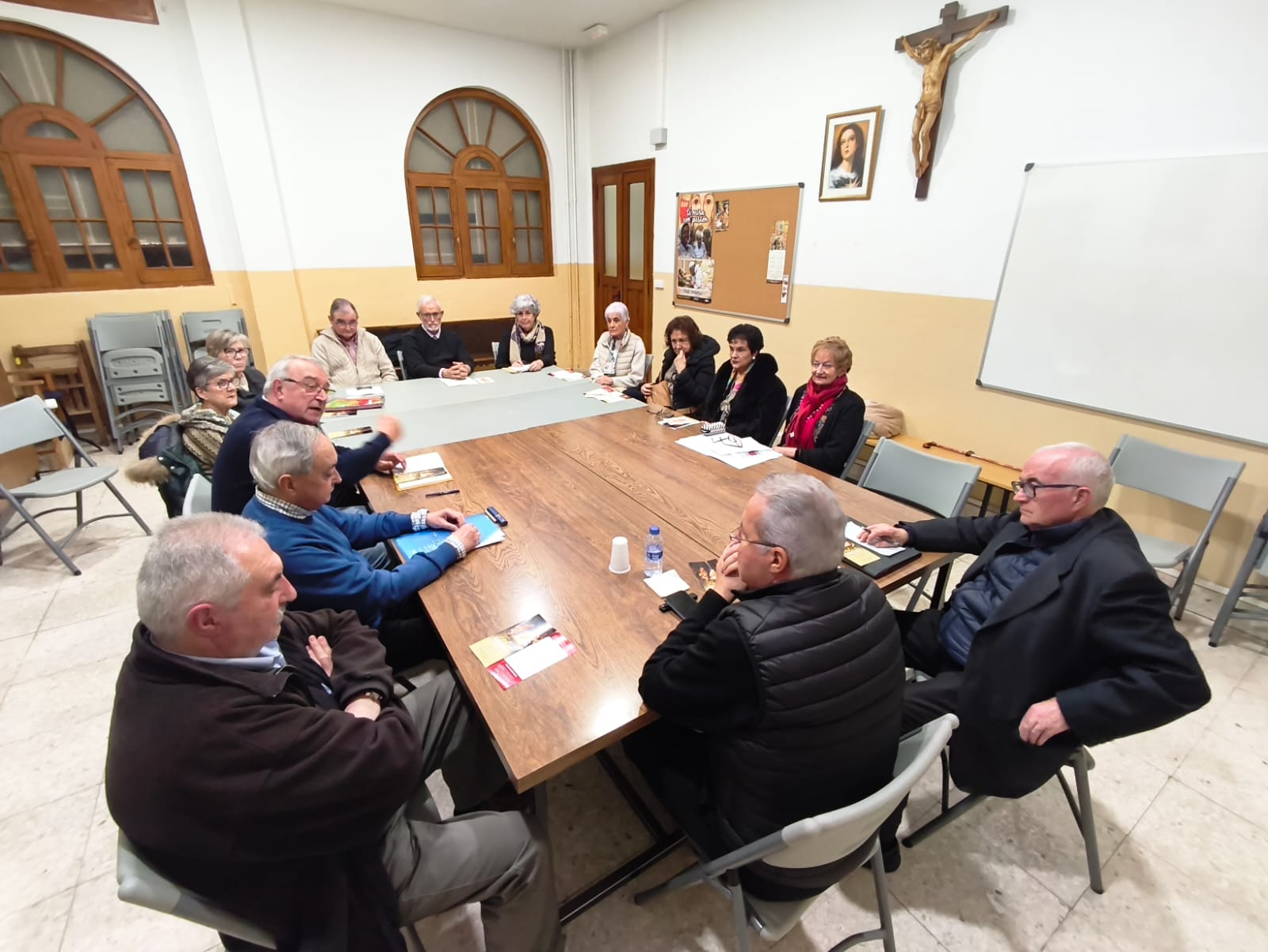 Mons. Iceta retoma su visita pastoral en la Anunciación 16 mario-iceta-visita-pastoral-anunciacion-burgos-vena_00016