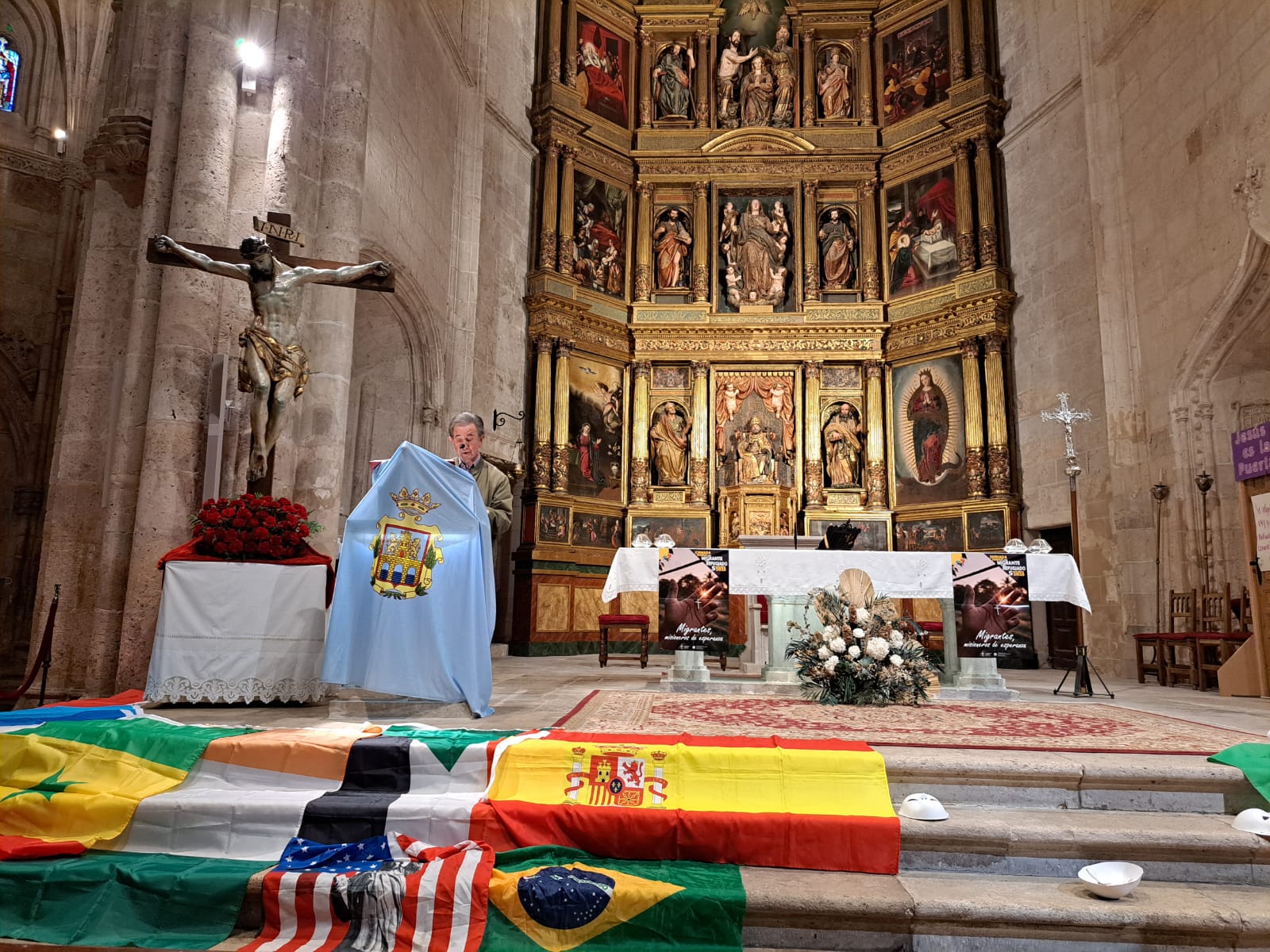 Santo Domingo de Guzmán se une para orar por los migrantes, 'misioneros de esperanza' 10 El arciprestazgo de Aranda se une para orar por los migrantes, 'misioneros de esperanza'