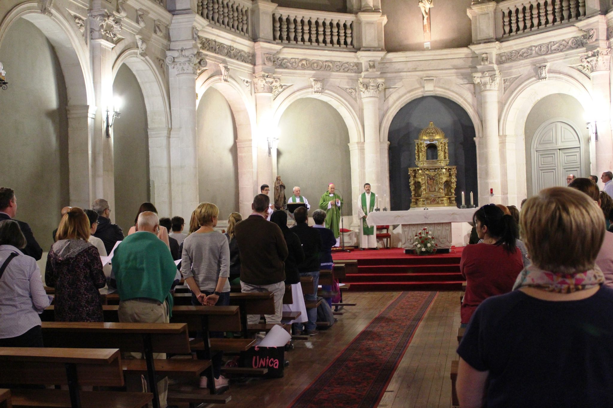 El arzobispo entrega la «Missio» a profesores de educación católica 6 missio canonica 1