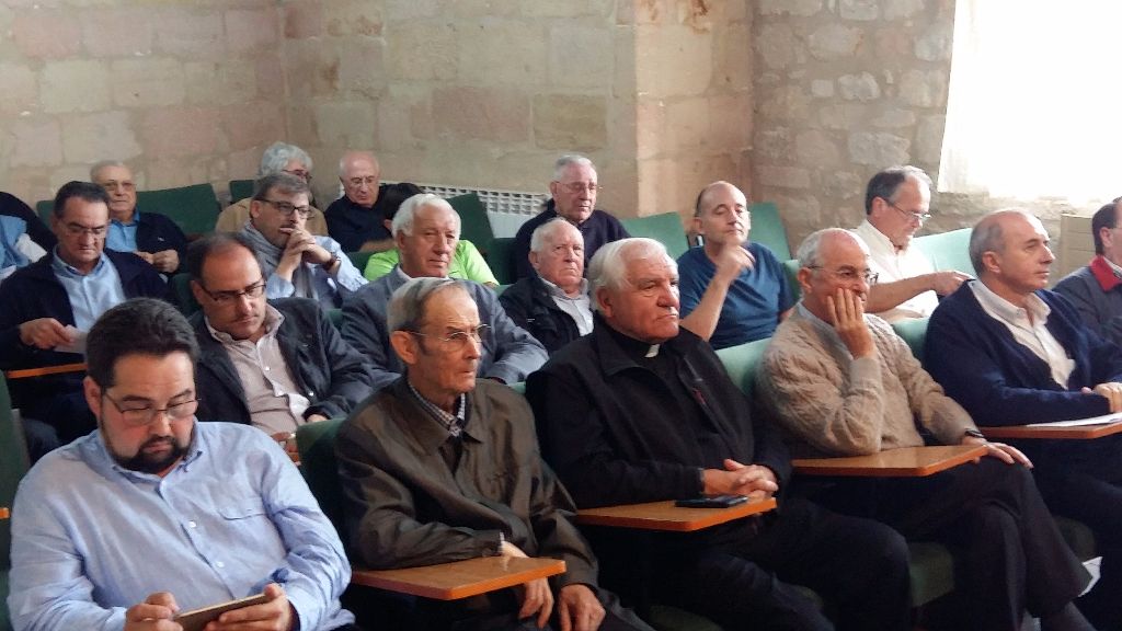 El arzobispo predica a los sacerdotes del norte de la provincia 2 monasterio-espino-santa-gadea.jpg