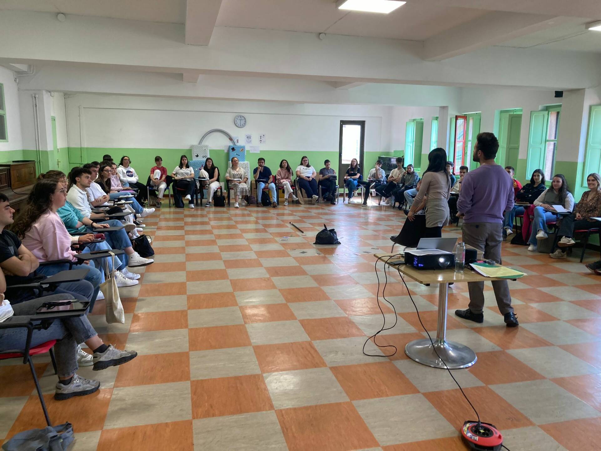 Cuarenta monitores reciben formación sobre prevención de la violencia infantil 3 monitores_04
