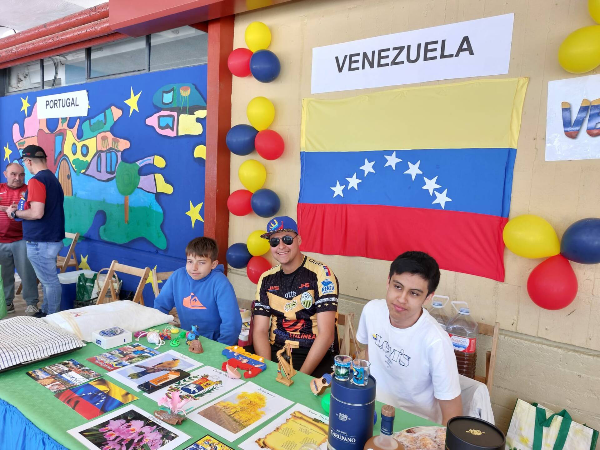 El XV Encuentro de Naciones de Aranda se salda con una bonita tarde de convivencia entre once países 5 naciones-aranda_05