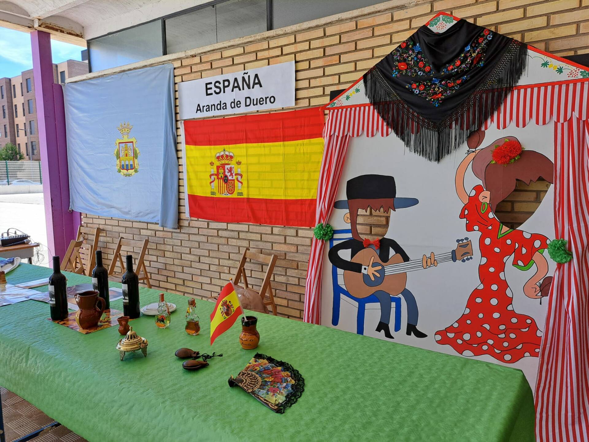 El XV Encuentro de Naciones de Aranda se salda con una bonita tarde de convivencia entre once países 16 naciones-aranda_16